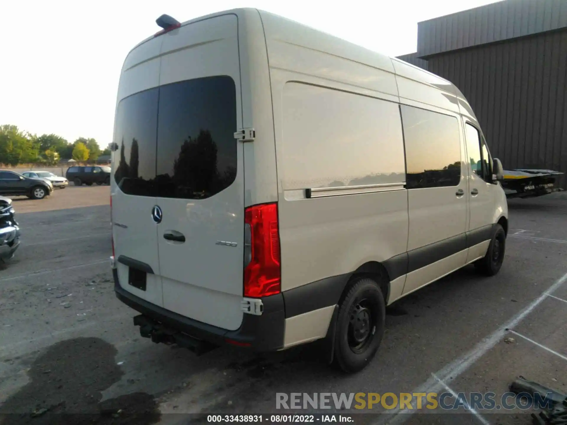 4 Photograph of a damaged car W1W4DBHY3NT092095 MERCEDES-BENZ SPRINTER VAN 2022