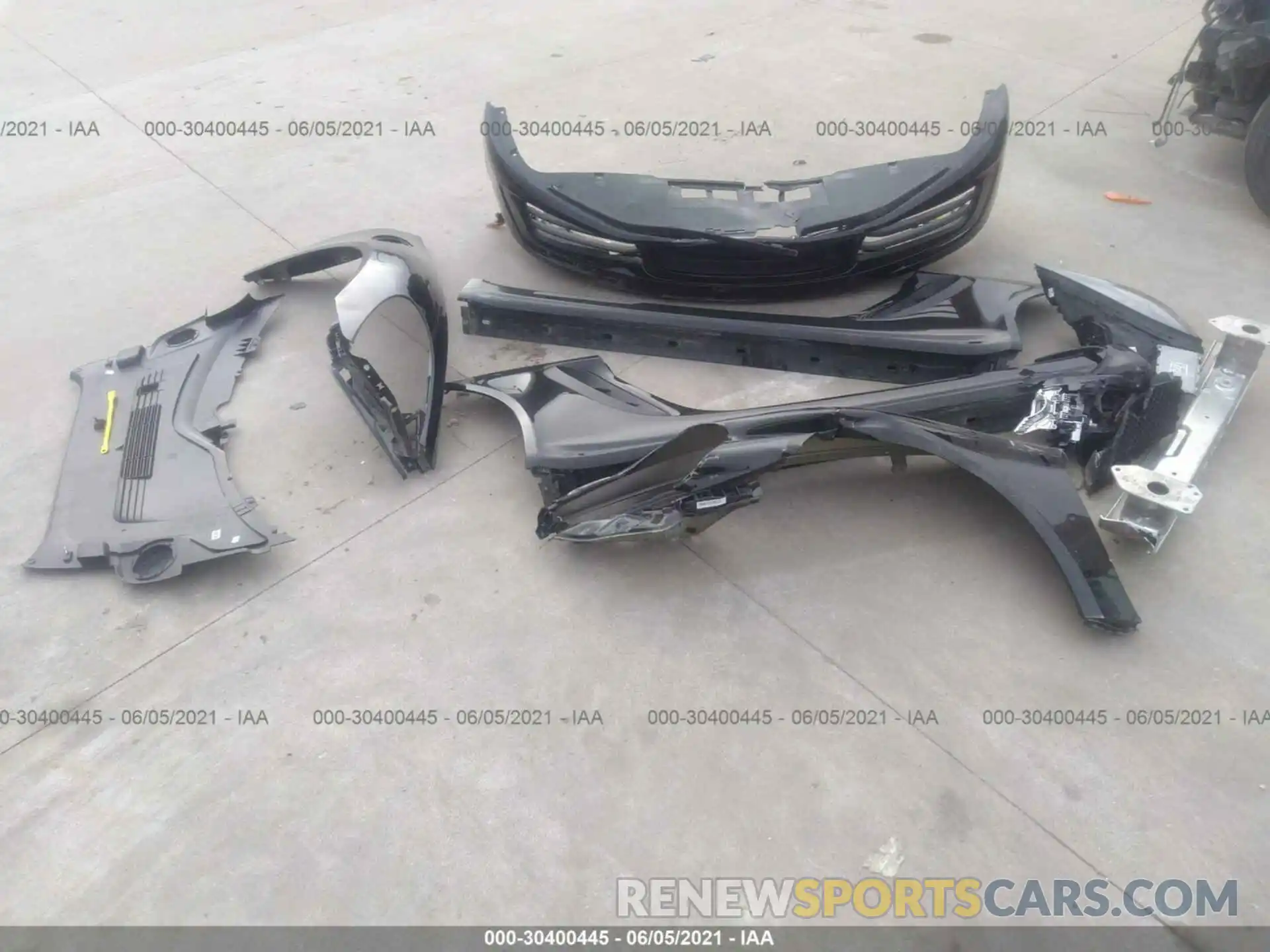 12 Photograph of a damaged car WP0CA2A86KS211379 PORSCHE 718 BOXSTER 2019