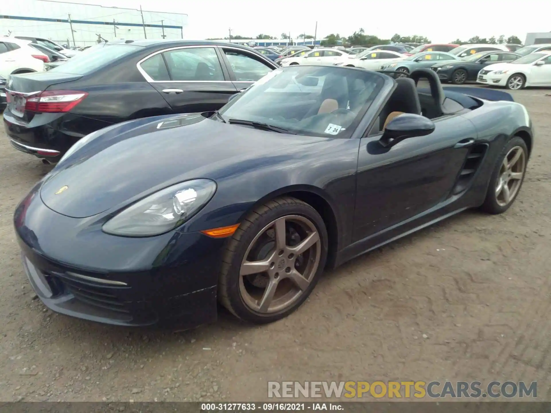 2 Фотография поврежденного автомобиля WP0CA2A87KS210757 PORSCHE 718 BOXSTER 2019