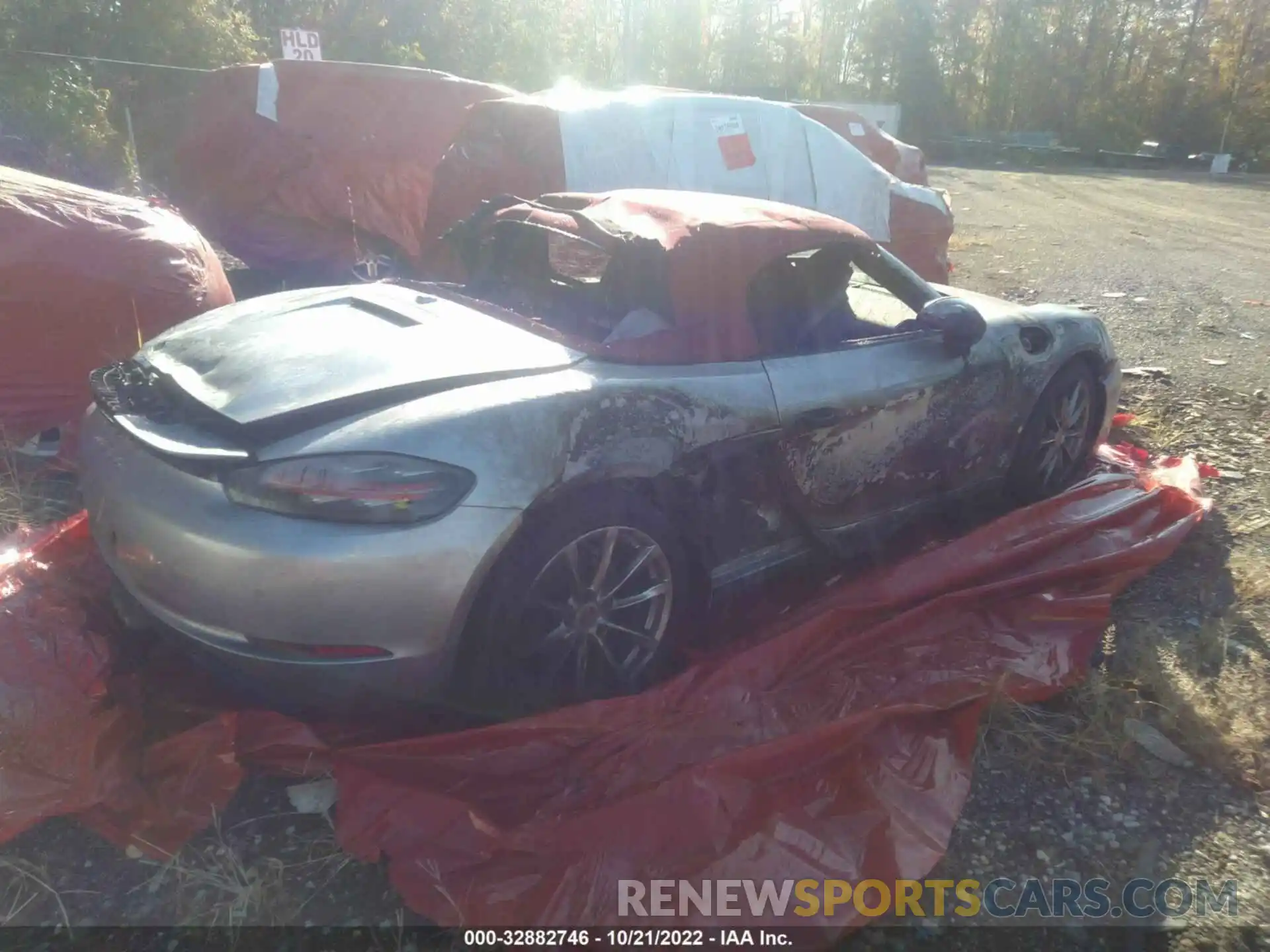 4 Photograph of a damaged car WP0CA2A88KS210816 PORSCHE 718 BOXSTER 2019