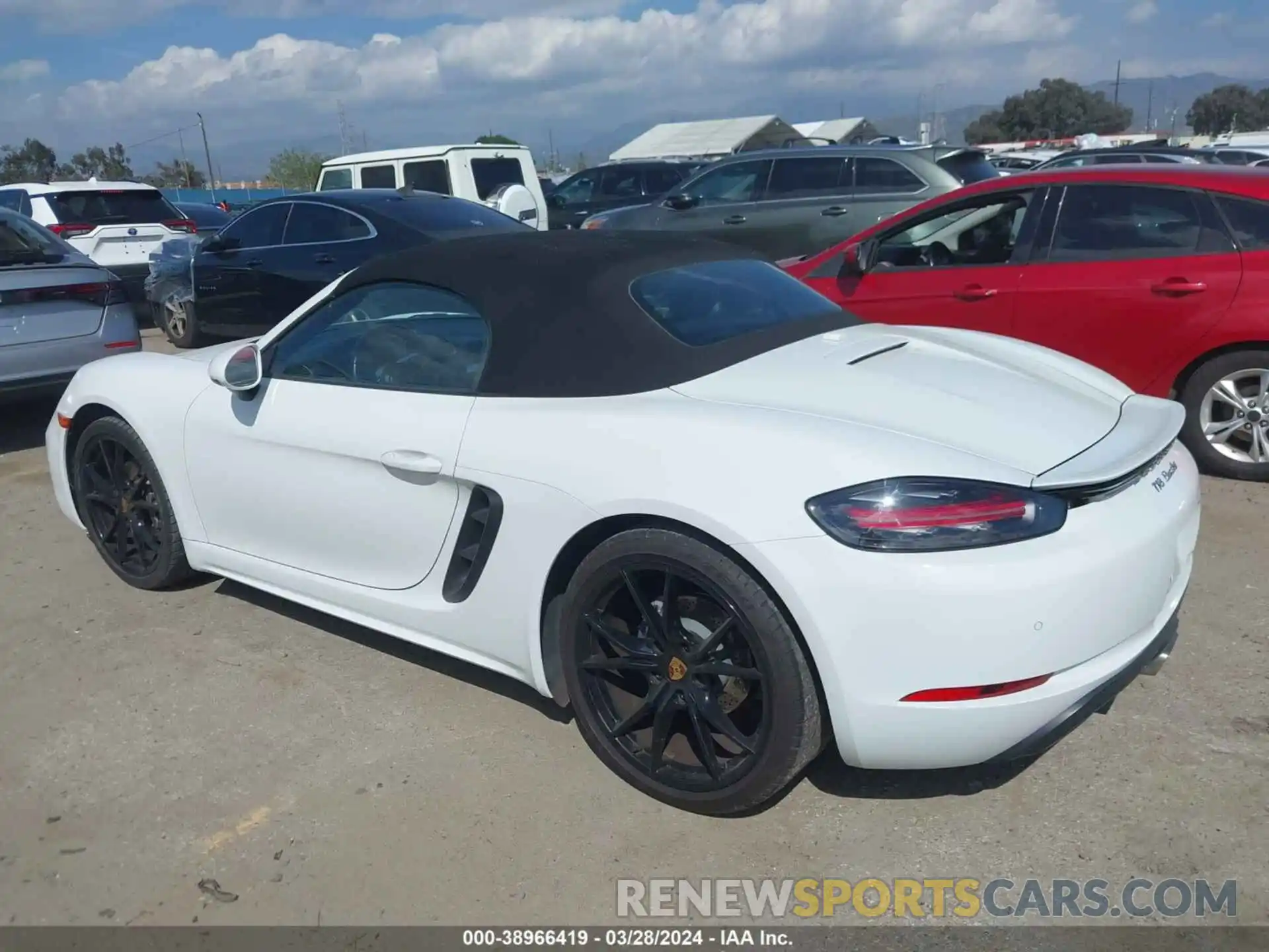 3 Photograph of a damaged car WP0CA2A89KS211313 PORSCHE 718 BOXSTER 2019