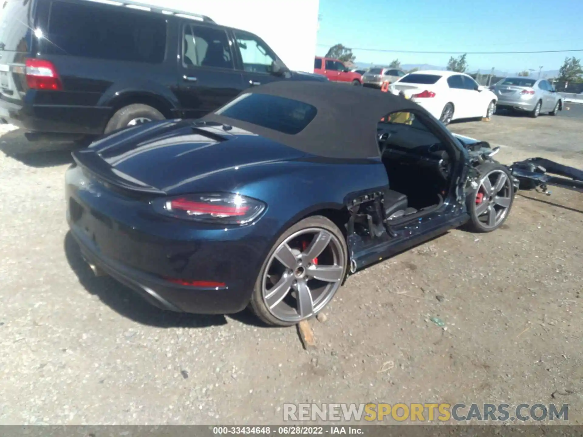 4 Фотография поврежденного автомобиля WP0CB2A82KS228709 PORSCHE 718 BOXSTER 2019