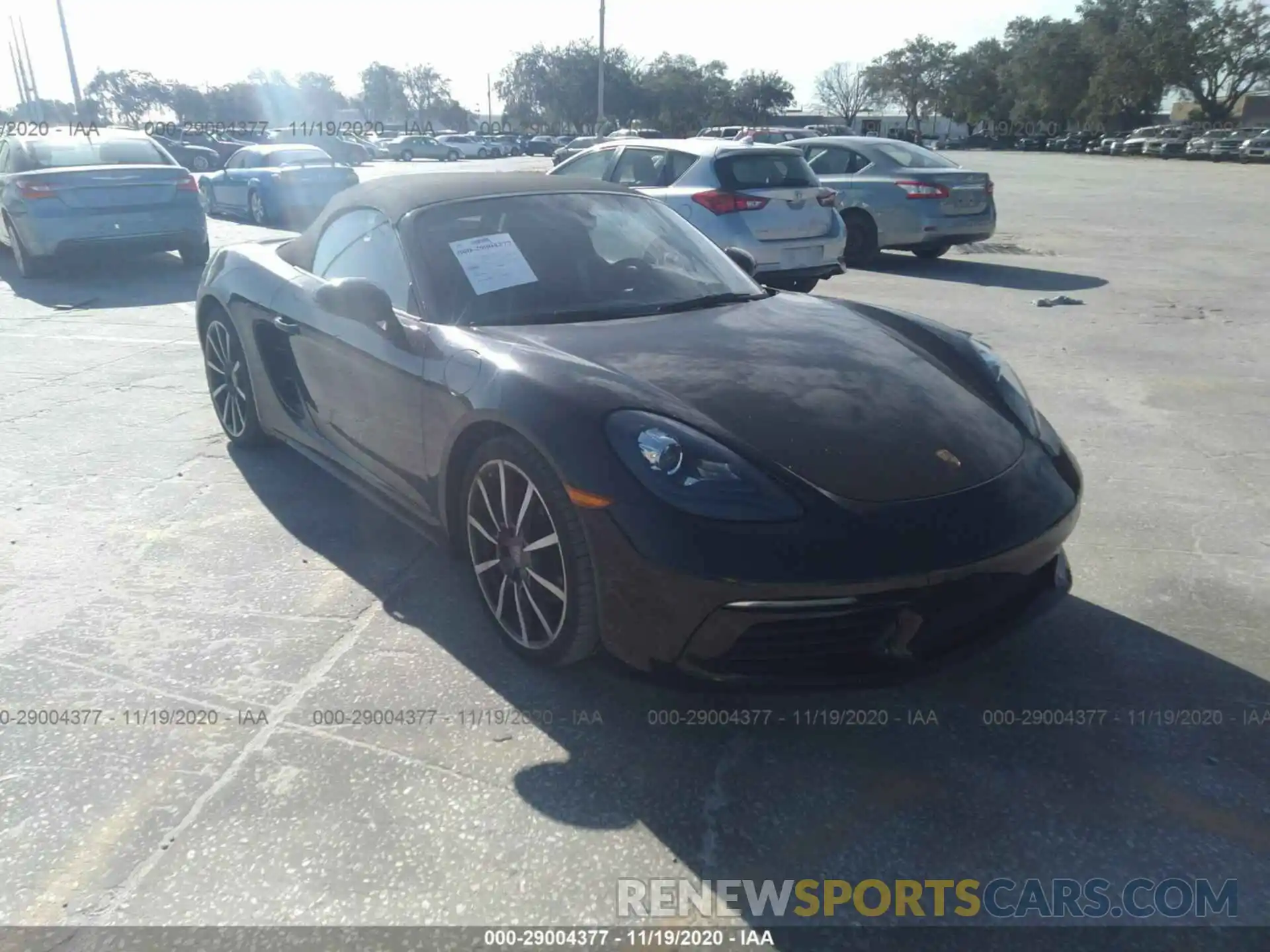 1 Photograph of a damaged car WP0CB2A85KS228493 PORSCHE 718 BOXSTER 2019