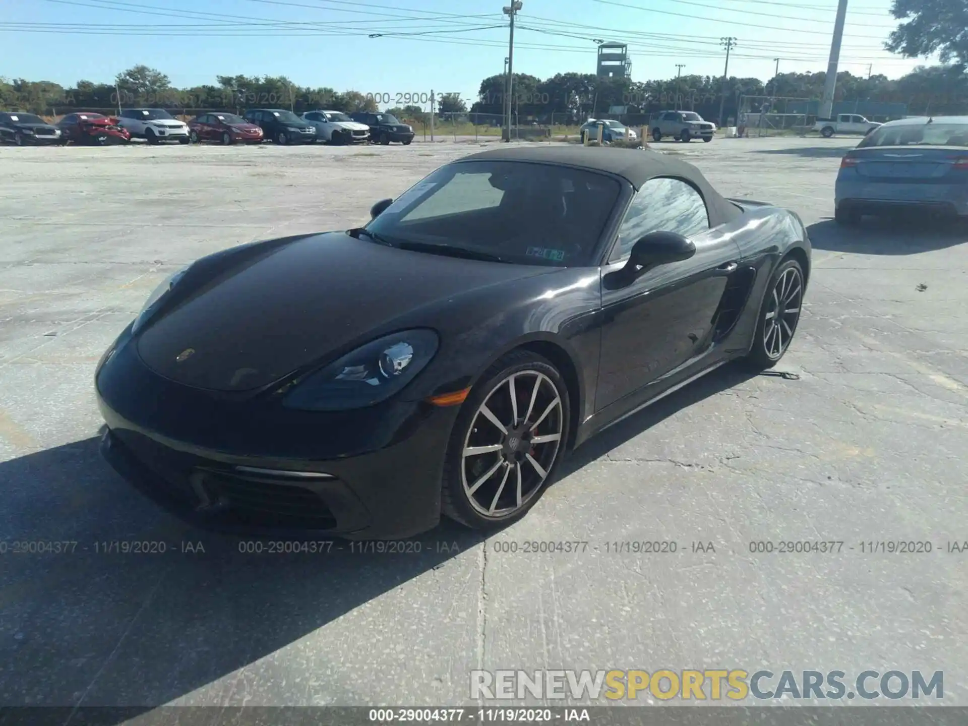 2 Фотография поврежденного автомобиля WP0CB2A85KS228493 PORSCHE 718 BOXSTER 2019