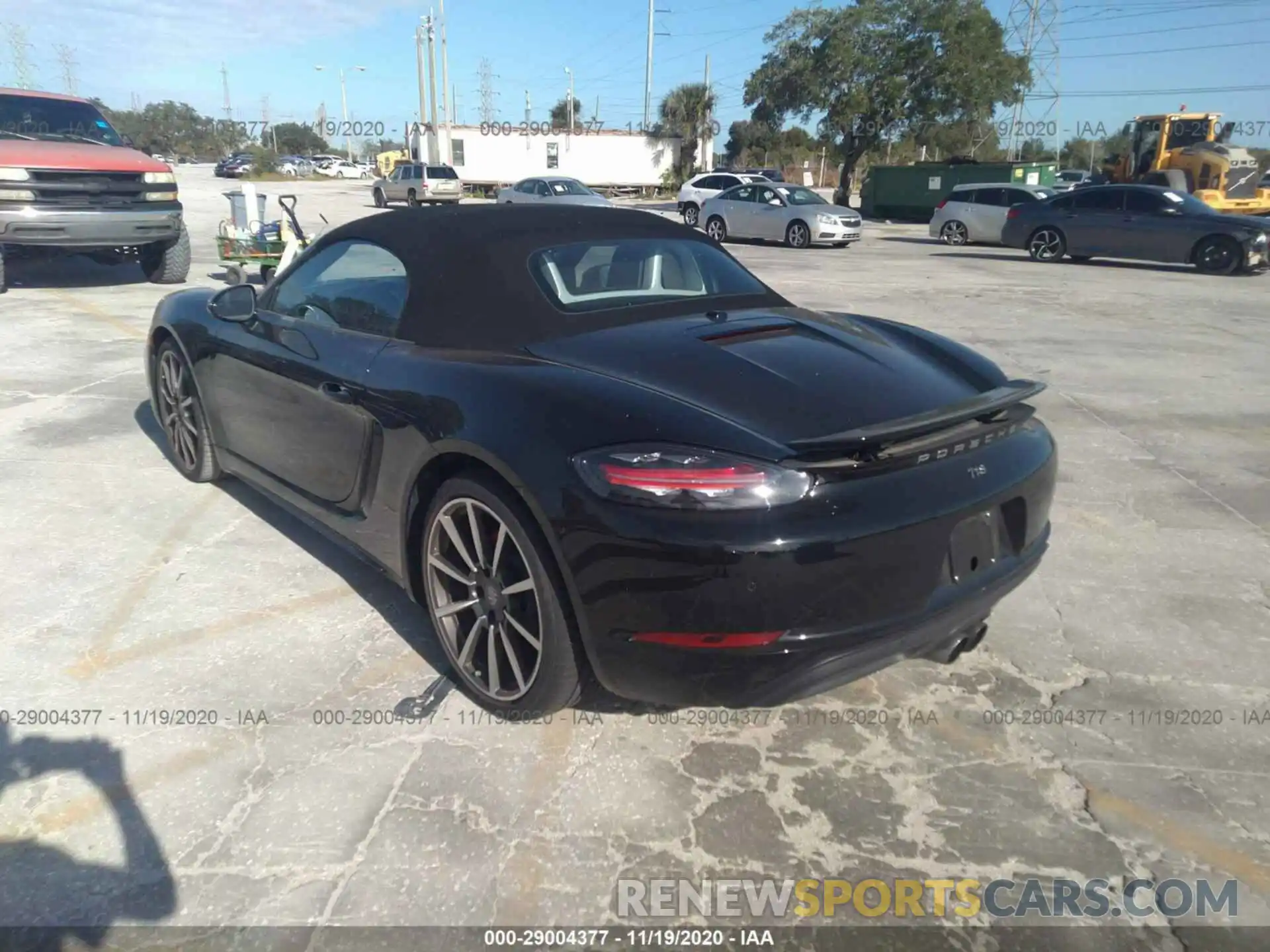 3 Photograph of a damaged car WP0CB2A85KS228493 PORSCHE 718 BOXSTER 2019