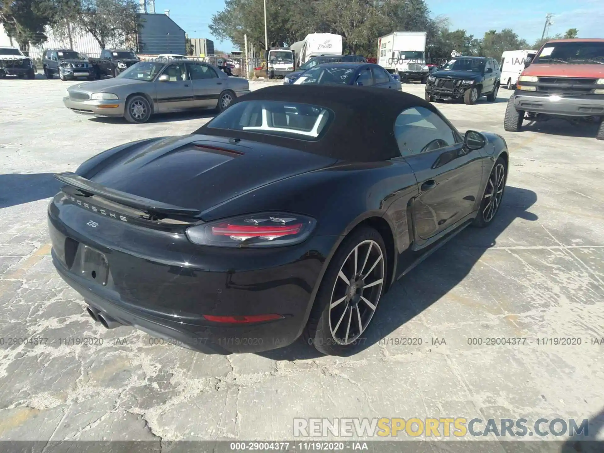 4 Фотография поврежденного автомобиля WP0CB2A85KS228493 PORSCHE 718 BOXSTER 2019