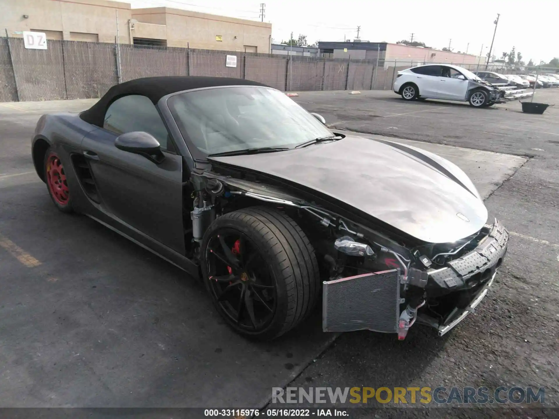 1 Photograph of a damaged car WP0CB2A86KS228955 PORSCHE 718 BOXSTER 2019