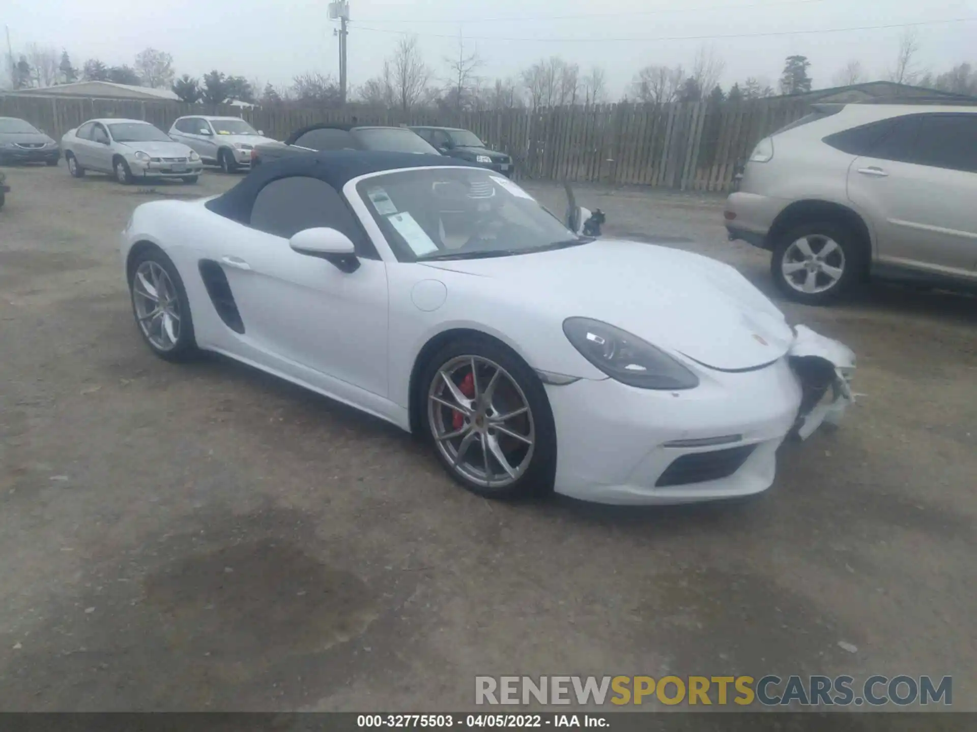 1 Photograph of a damaged car WP0CB2A87KS228530 PORSCHE 718 BOXSTER 2019