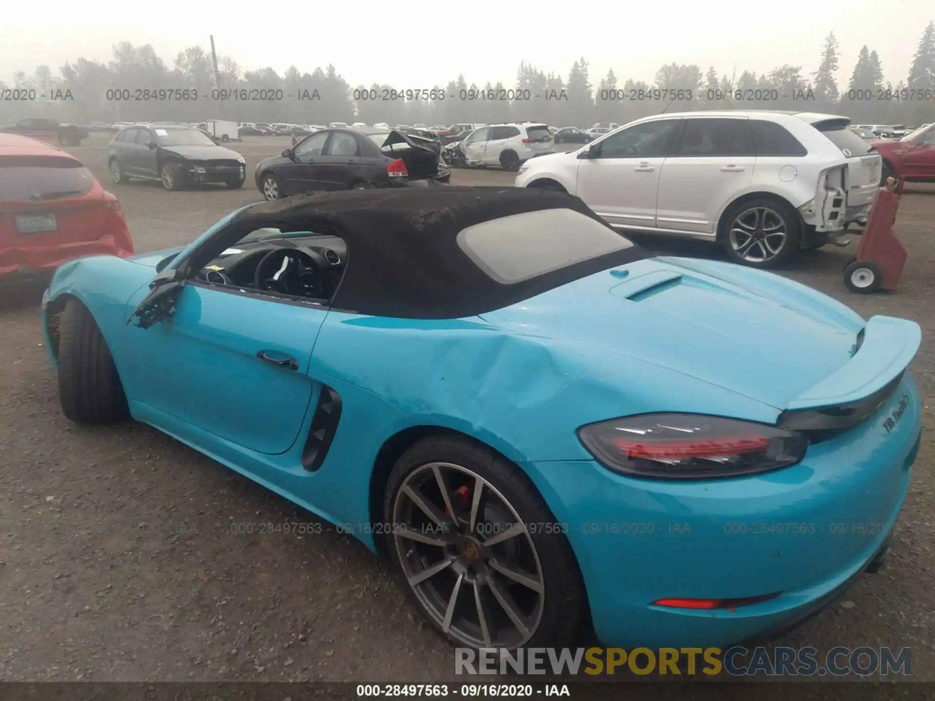 3 Фотография поврежденного автомобиля WP0CB2A89KS228657 PORSCHE 718 BOXSTER 2019