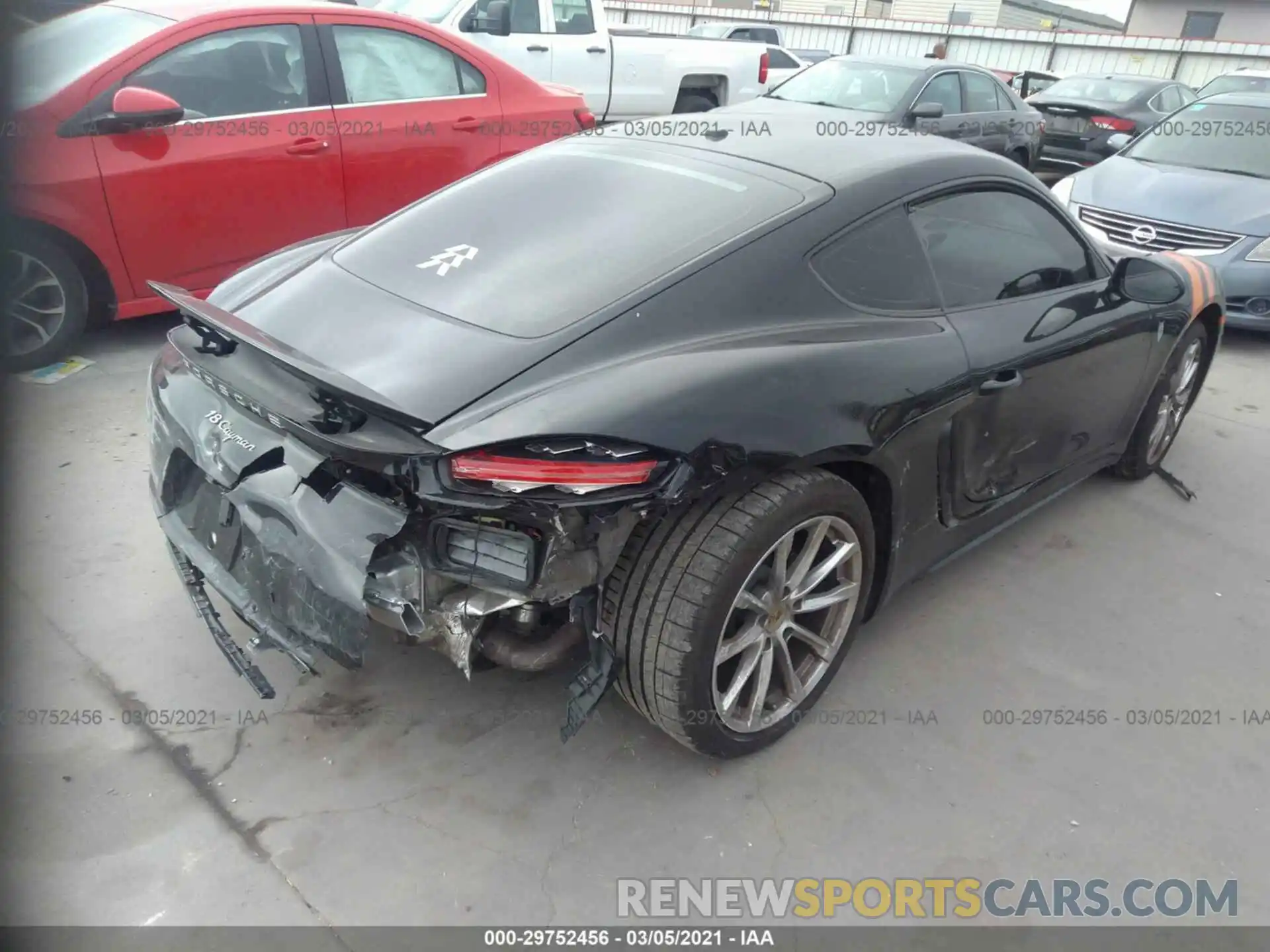 4 Photograph of a damaged car WP0AA2A86KS260086 PORSCHE 718 CAYMAN 2019