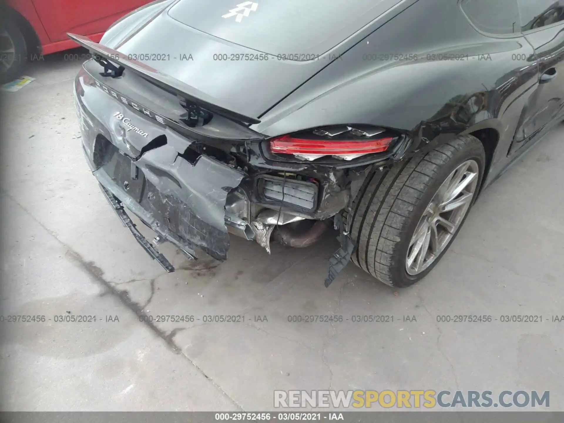 6 Photograph of a damaged car WP0AA2A86KS260086 PORSCHE 718 CAYMAN 2019