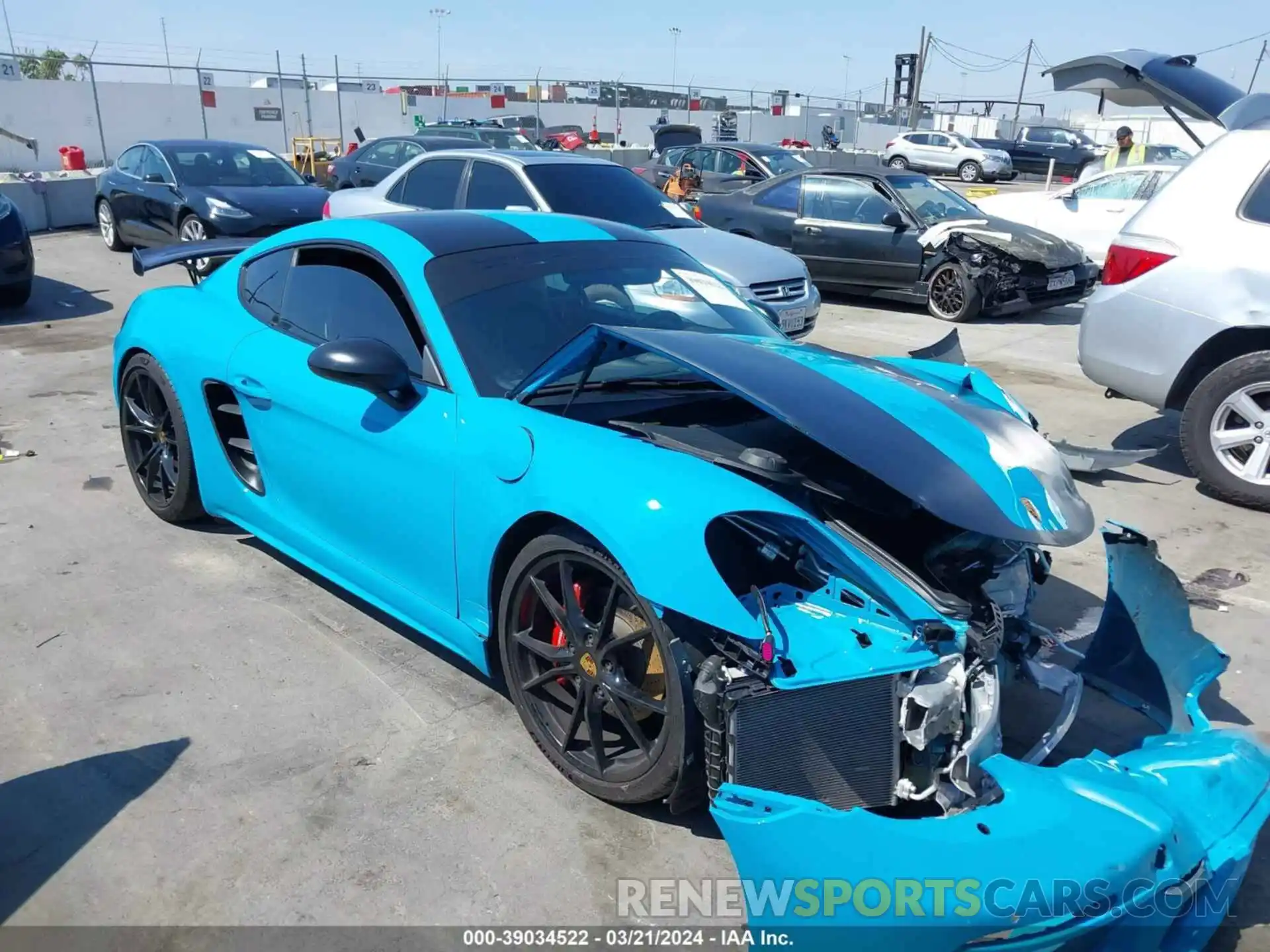 1 Photograph of a damaged car WP0AB2A87KS278142 PORSCHE 718 CAYMAN 2019