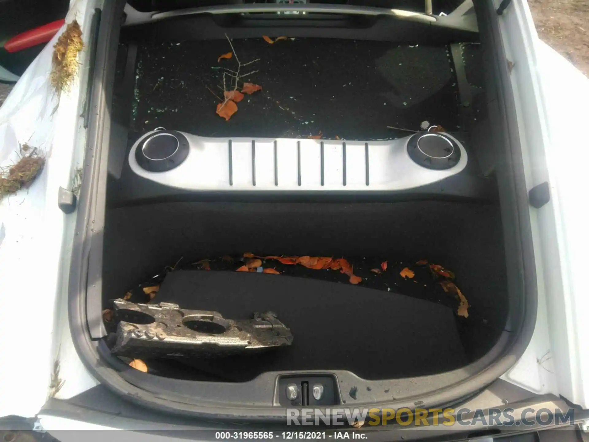 10 Photograph of a damaged car WP0AB2A8XKS278541 PORSCHE 718 CAYMAN 2019