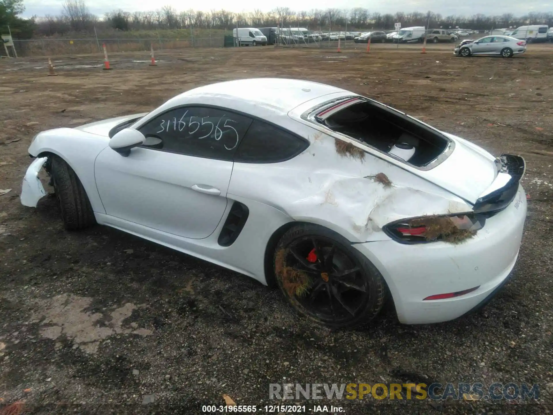 3 Photograph of a damaged car WP0AB2A8XKS278541 PORSCHE 718 CAYMAN 2019