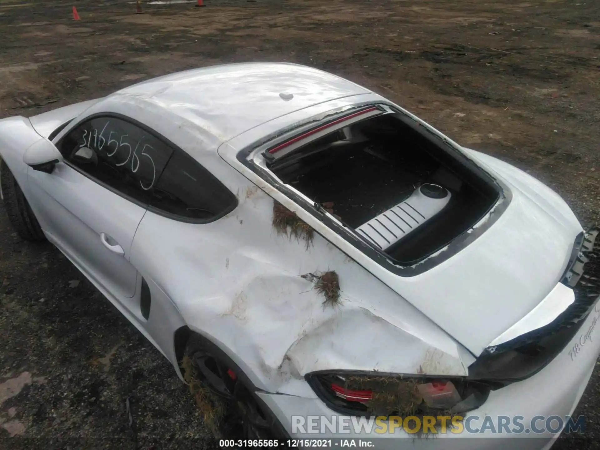 6 Photograph of a damaged car WP0AB2A8XKS278541 PORSCHE 718 CAYMAN 2019