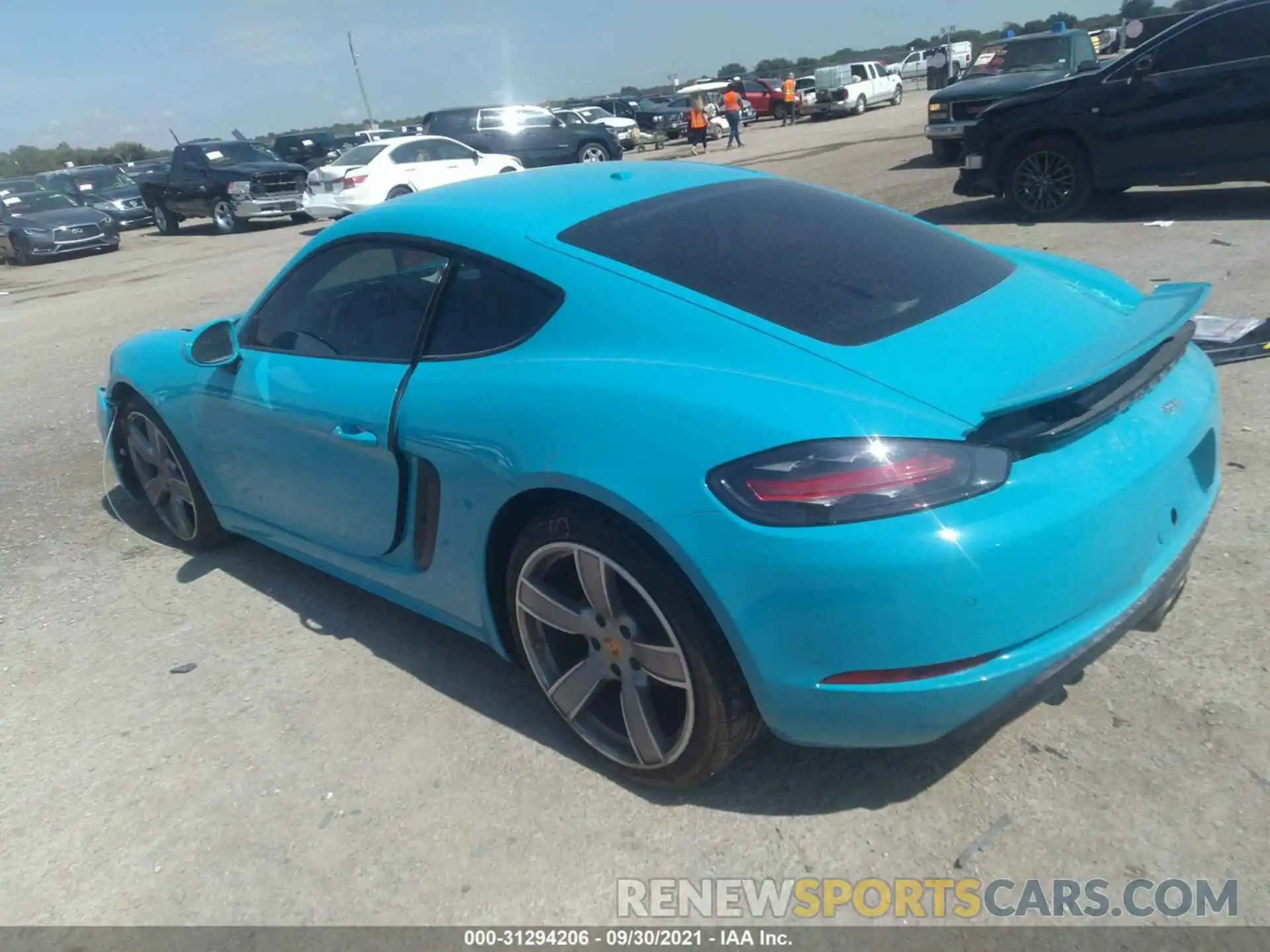 3 Photograph of a damaged car WP0AB2A82LK275117 PORSCHE 718 CAYMAN 2020