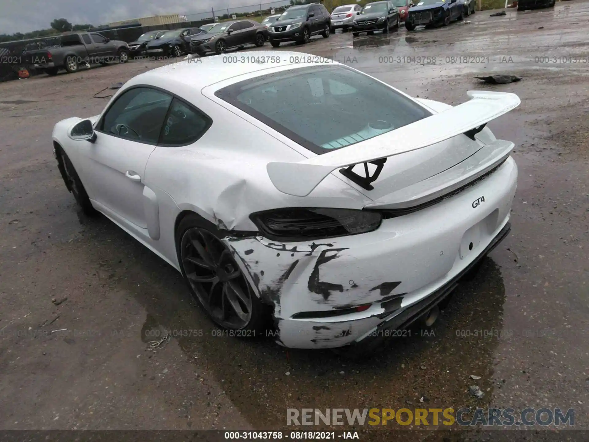 3 Photograph of a damaged car WP0AC2A81LS289250 PORSCHE 718 CAYMAN 2020