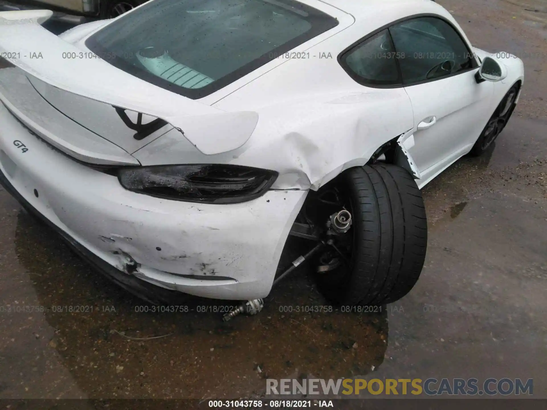 6 Photograph of a damaged car WP0AC2A81LS289250 PORSCHE 718 CAYMAN 2020