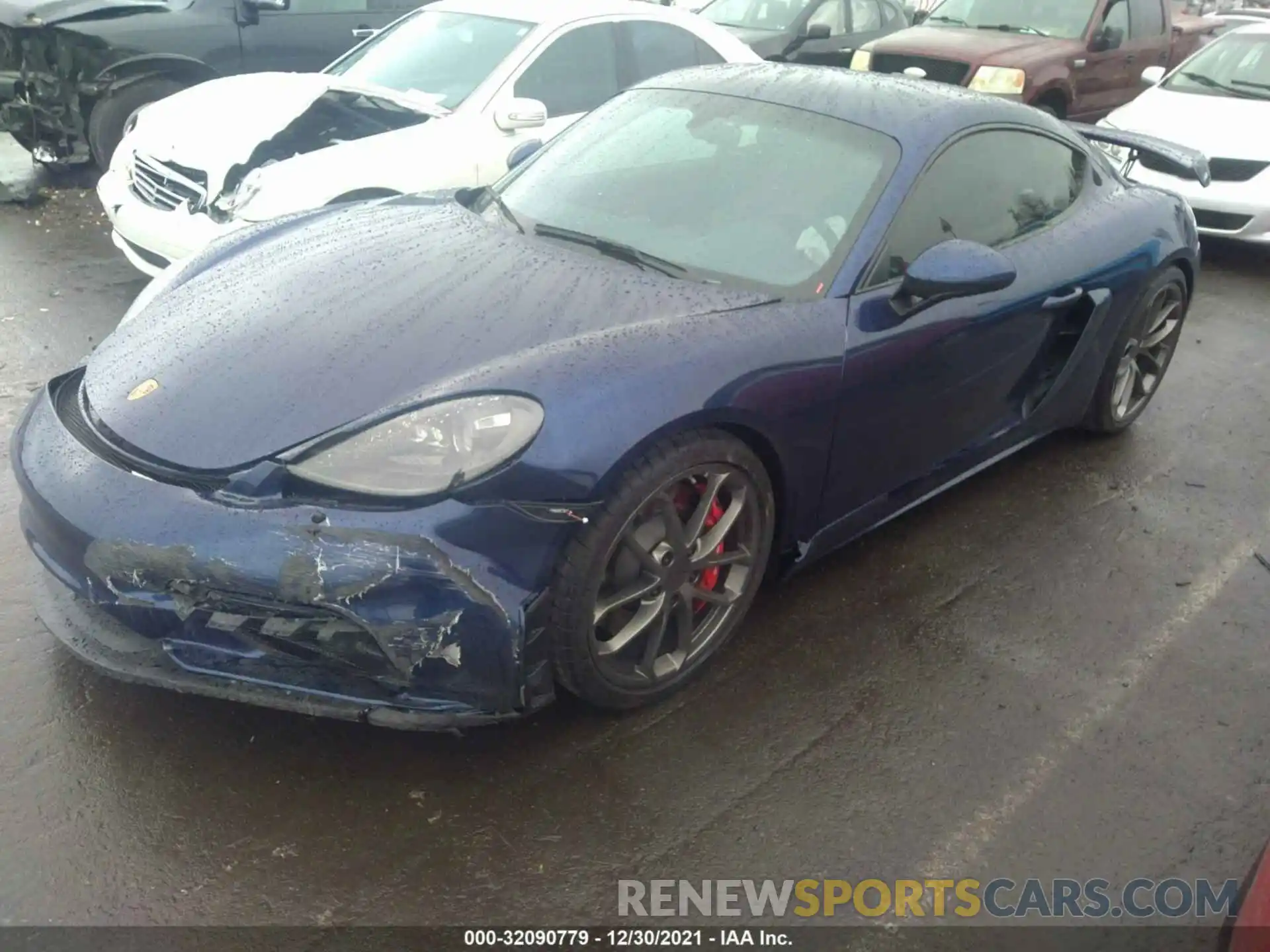 2 Photograph of a damaged car WP0AC2A84LS289470 PORSCHE 718 CAYMAN 2020