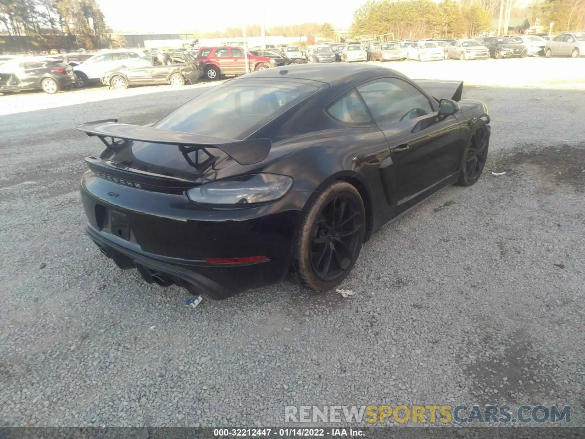 4 Photograph of a damaged car WP0AC2A85LS289364 PORSCHE 718 CAYMAN 2020