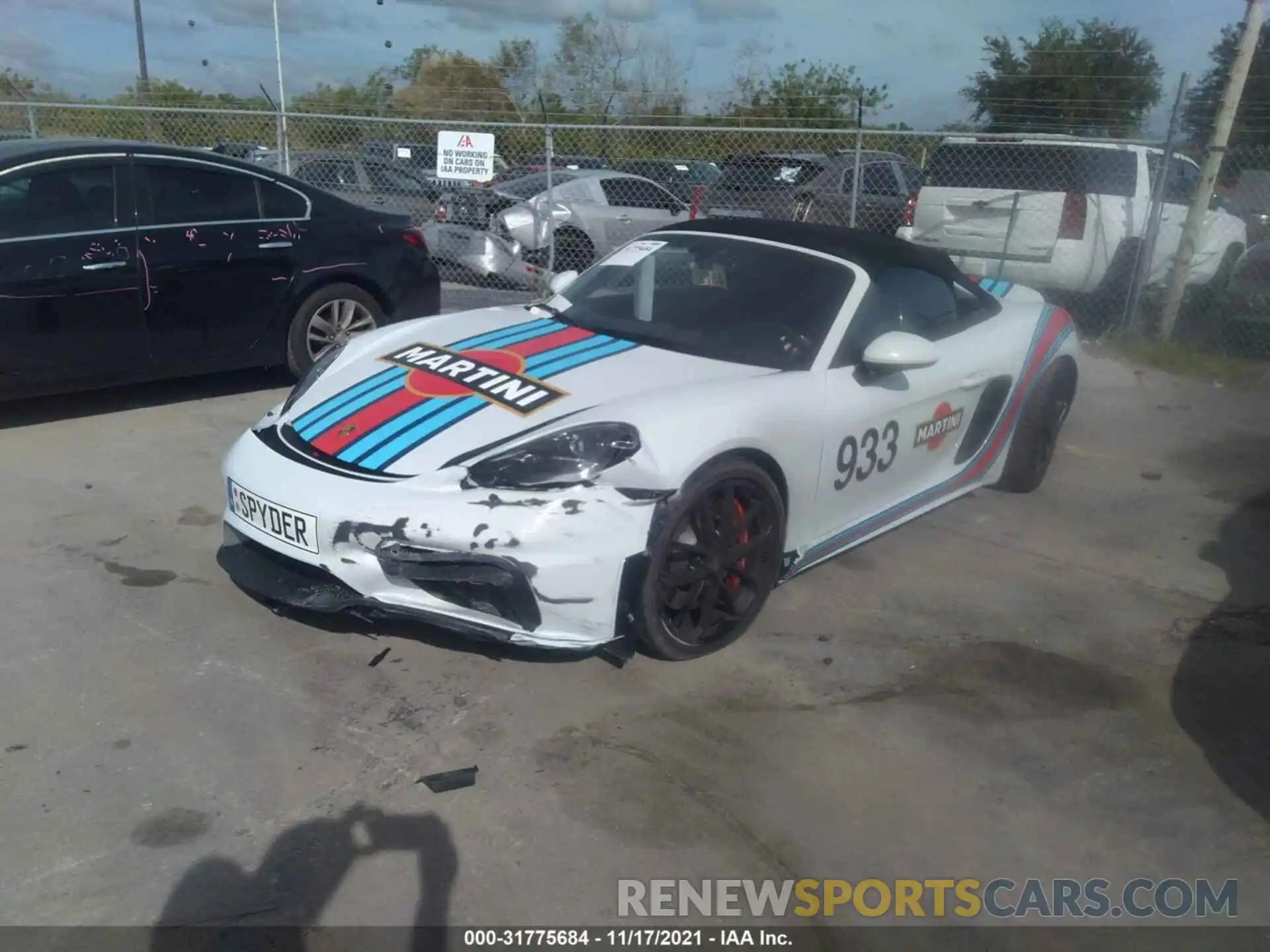 2 Photograph of a damaged car WP0CC2A88MS240749 PORSCHE 718 SPYDER 2021