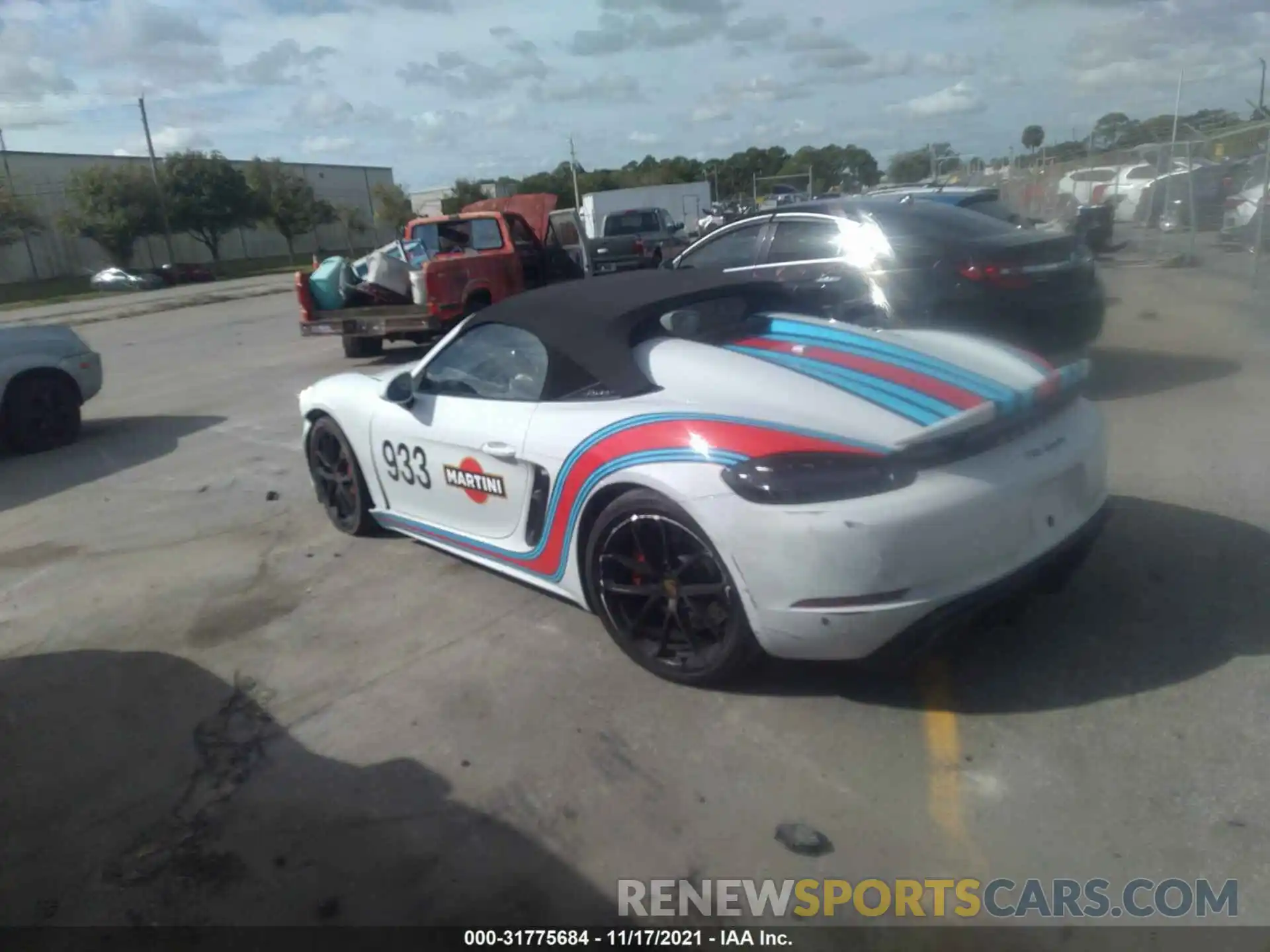 3 Photograph of a damaged car WP0CC2A88MS240749 PORSCHE 718 SPYDER 2021