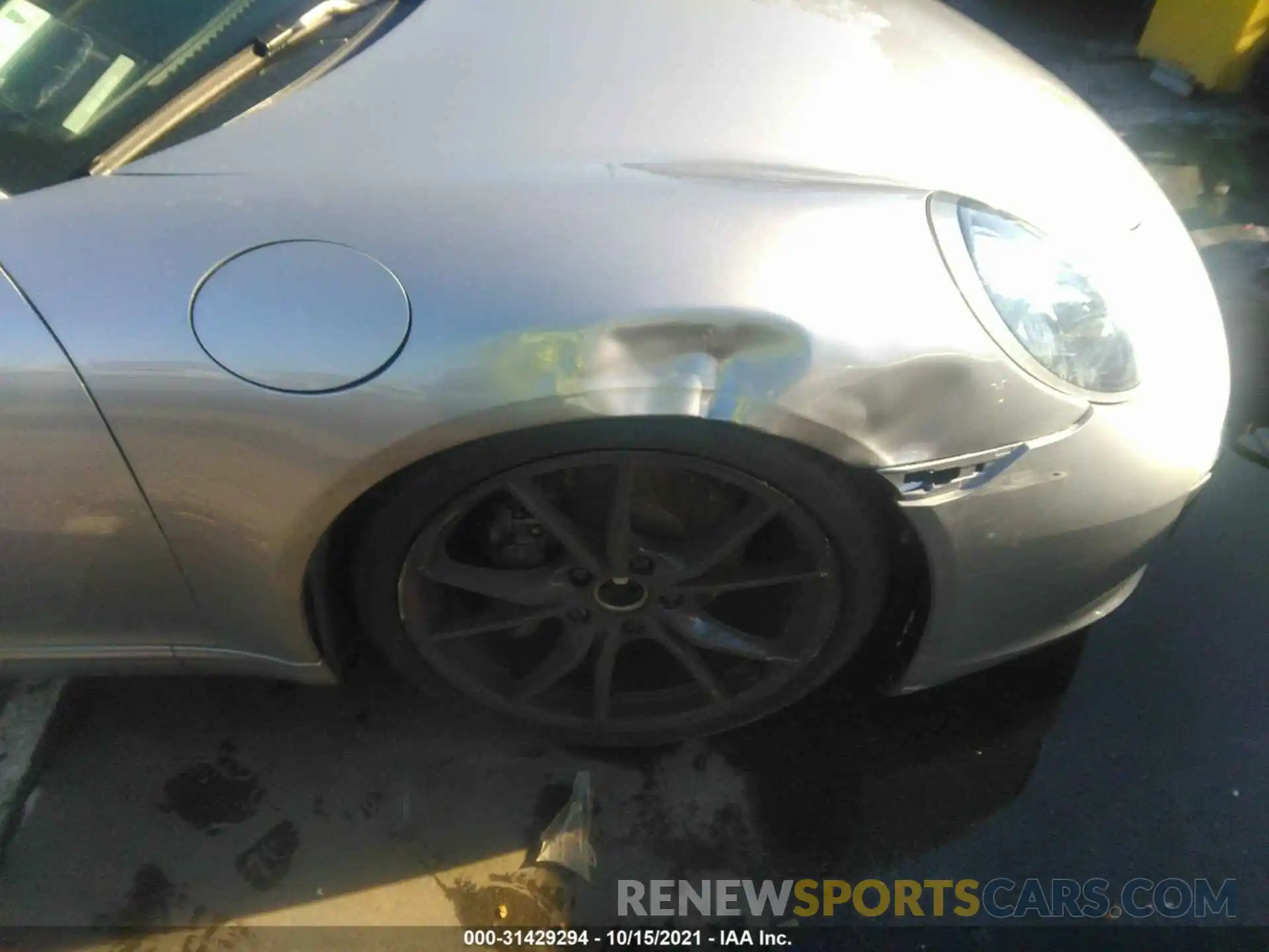 15 Photograph of a damaged car WP0AA2A95KS104257 PORSCHE 911 2019