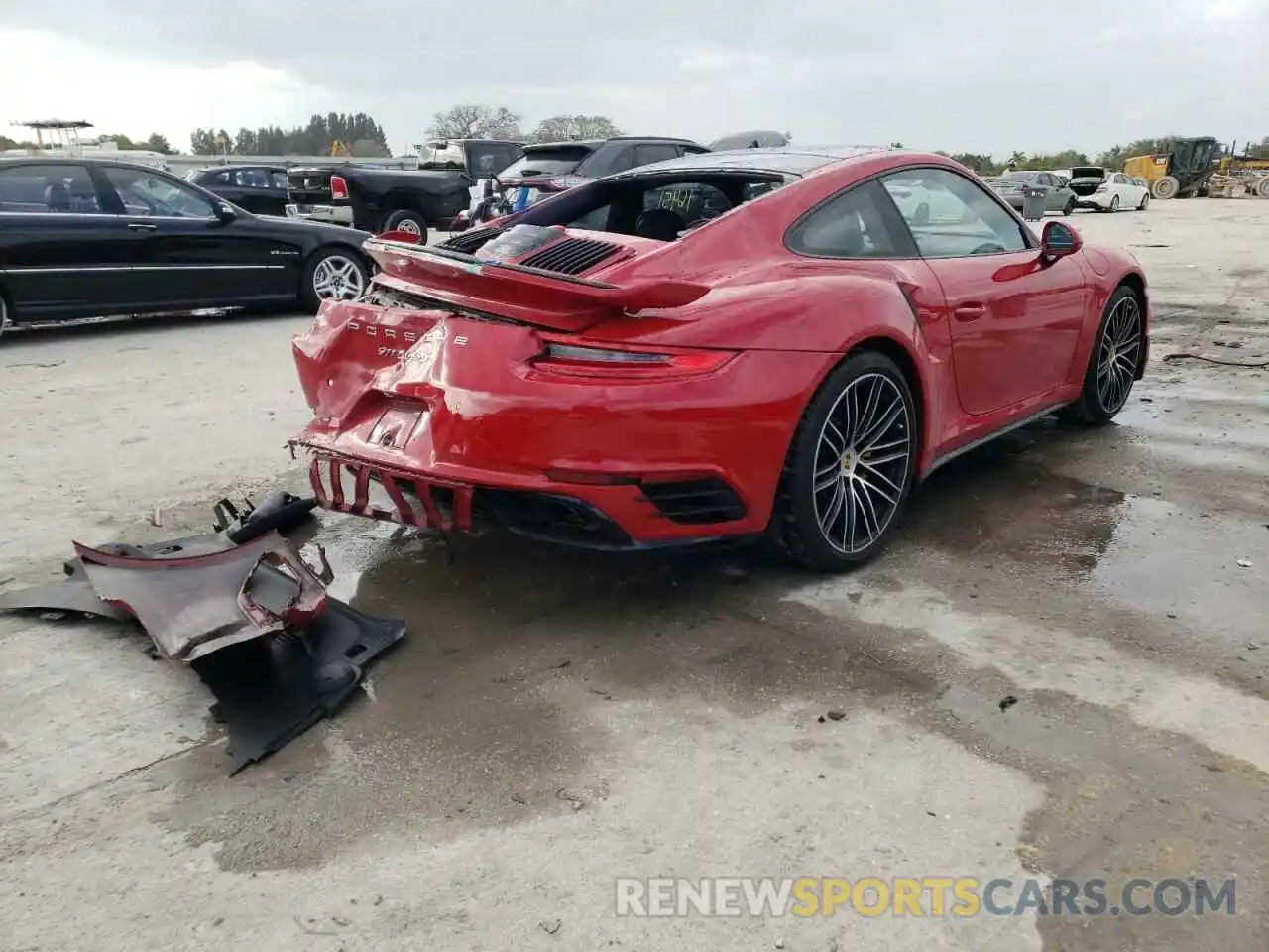 4 Photograph of a damaged car WP0AD2A99KS140704 PORSCHE 911 2019