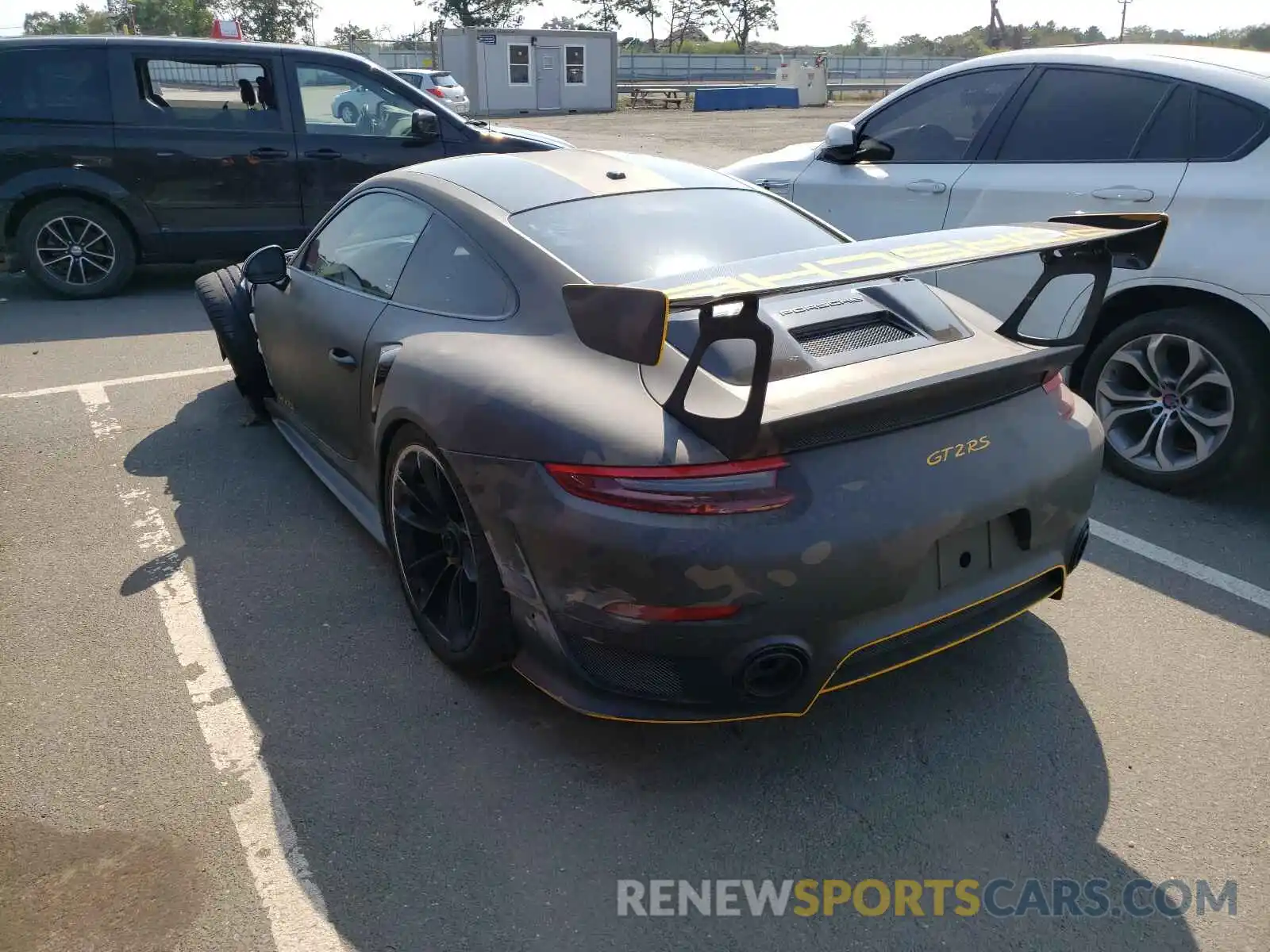 3 Photograph of a damaged car WP0AE2A97KS155277 PORSCHE 911 2019