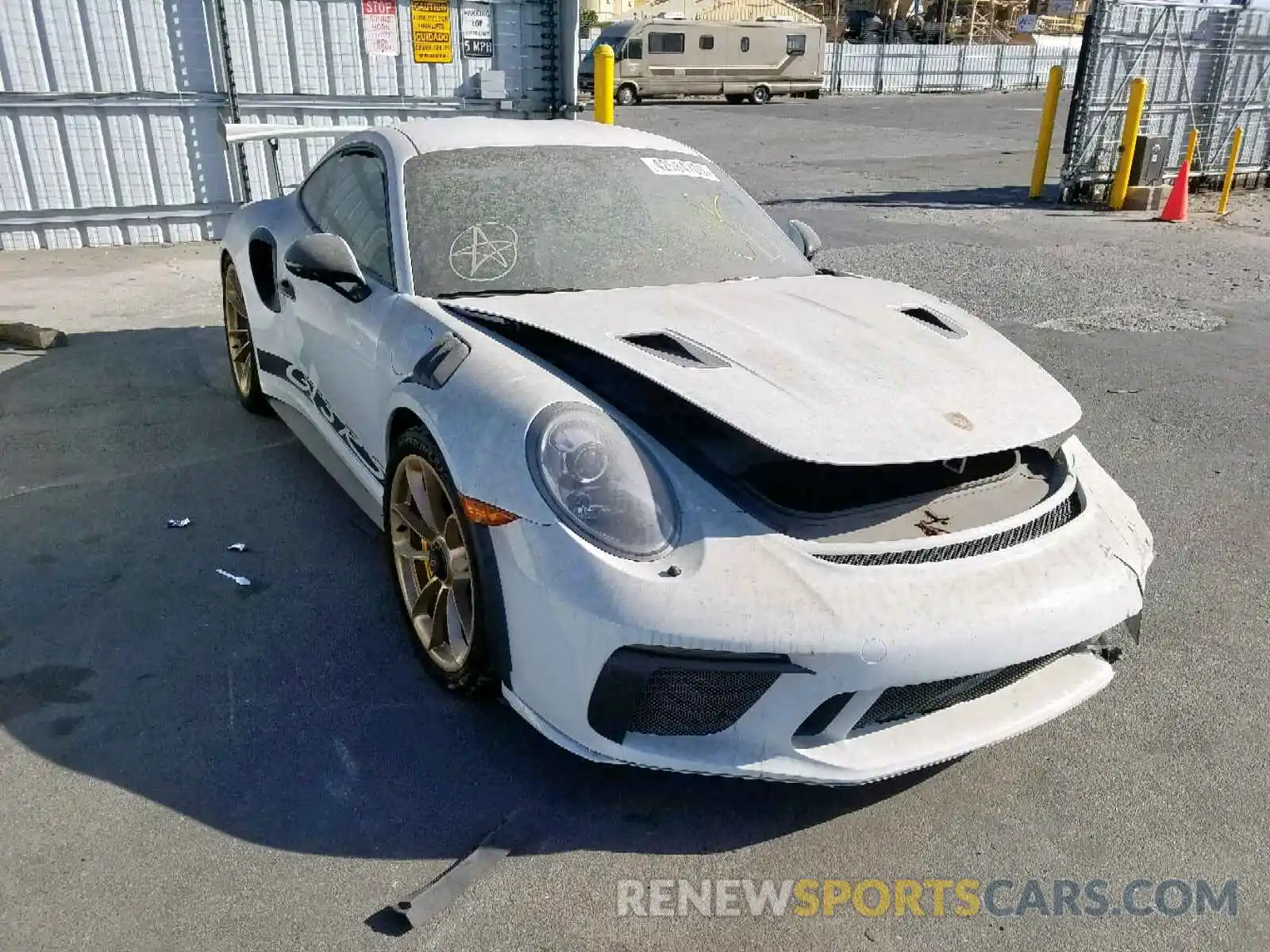 1 Photograph of a damaged car WP0AF2A93KS165396 PORSCHE 911 2019