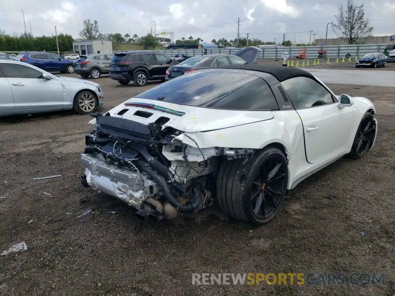 4 Photograph of a damaged car WP0BB2A98KS126366 PORSCHE 911 2019