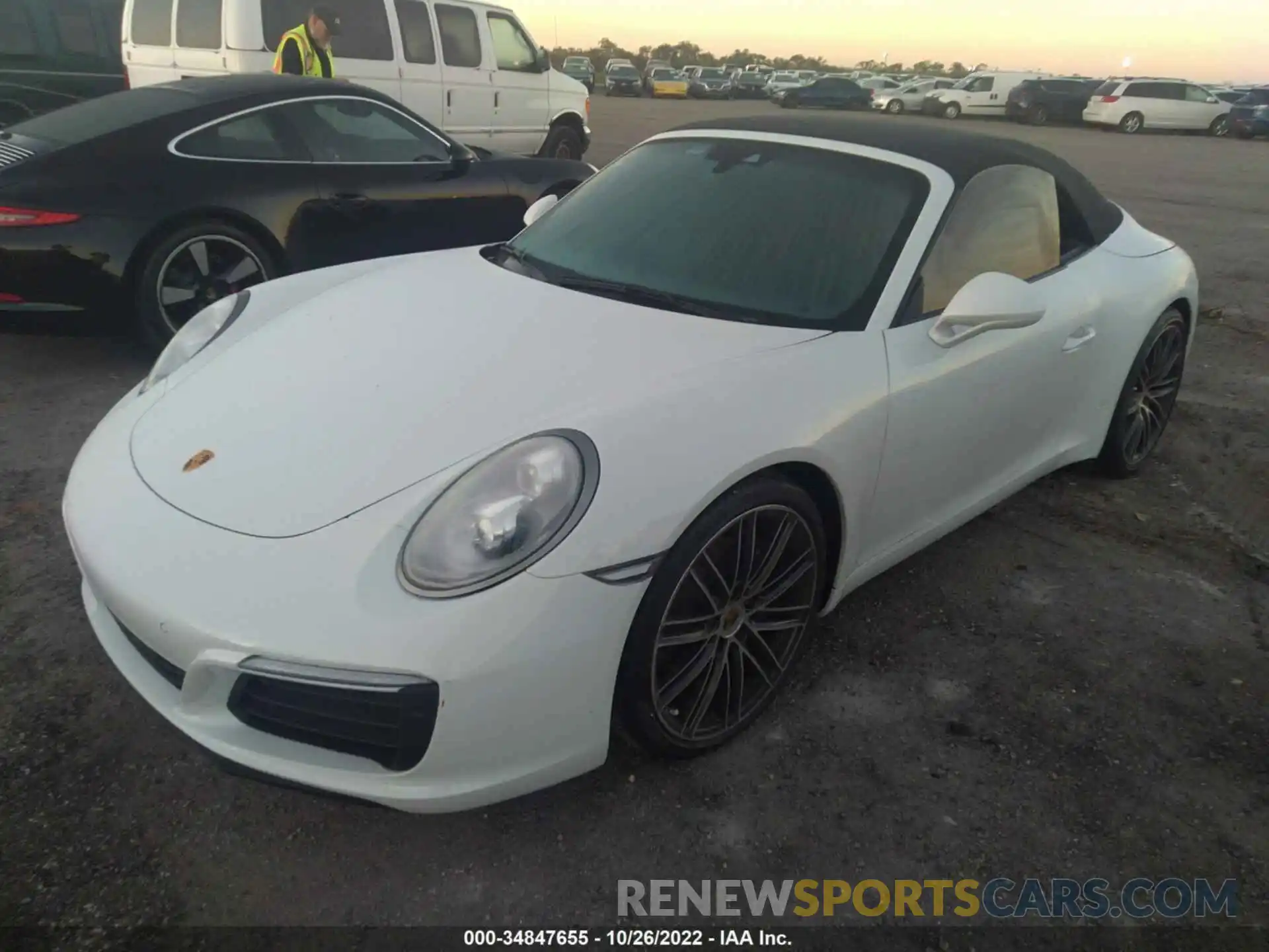 2 Photograph of a damaged car WP0CA2A91KS129312 PORSCHE 911 2019