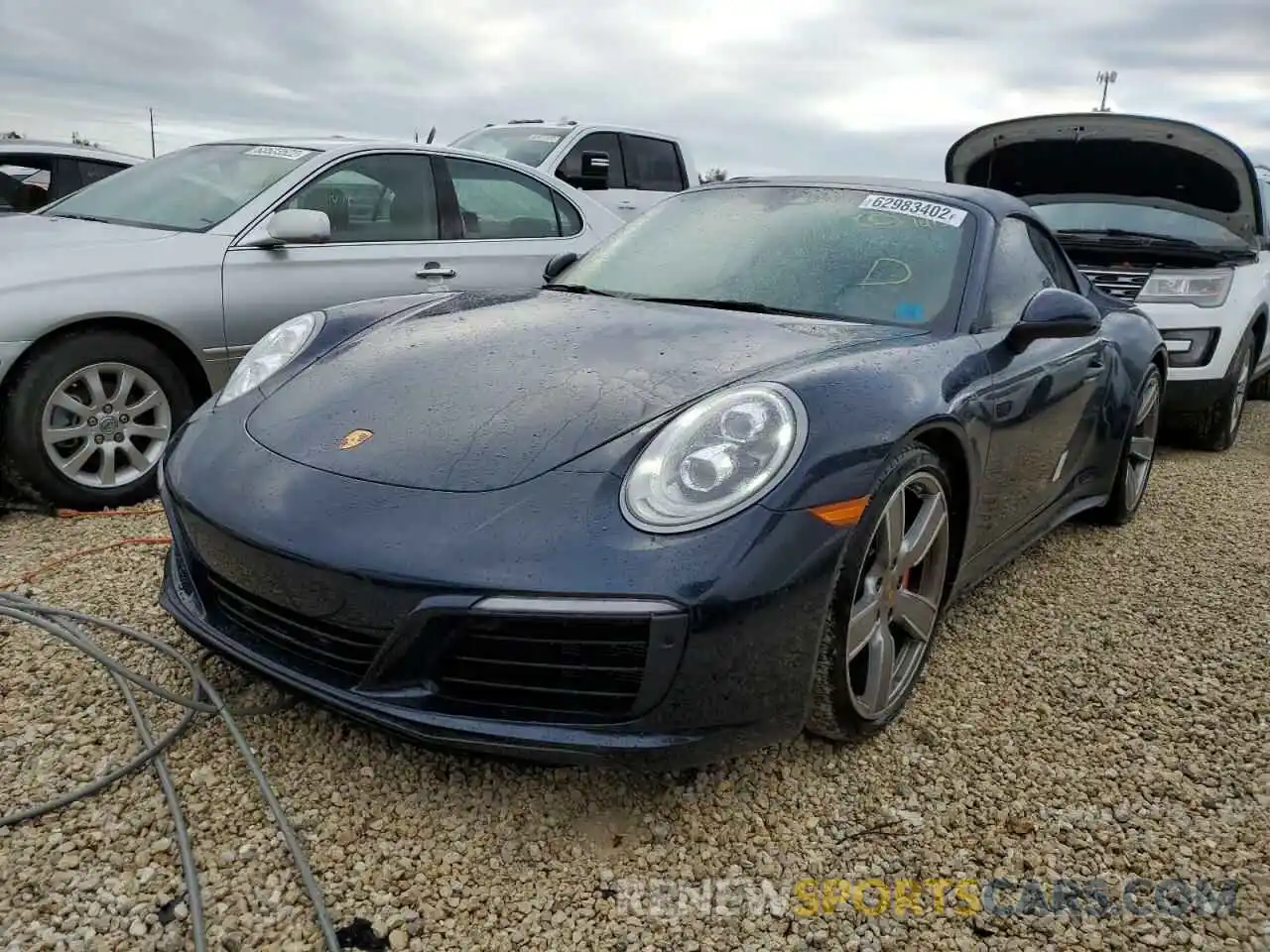 2 Photograph of a damaged car WP0CB2A92KS136301 PORSCHE 911 2019