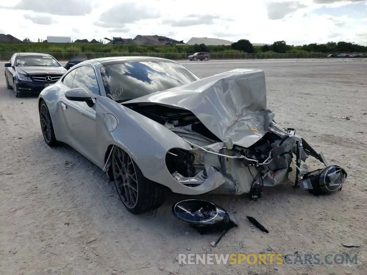 1 Photograph of a damaged car WP0AB2A92LS228582 PORSCHE 911 2020