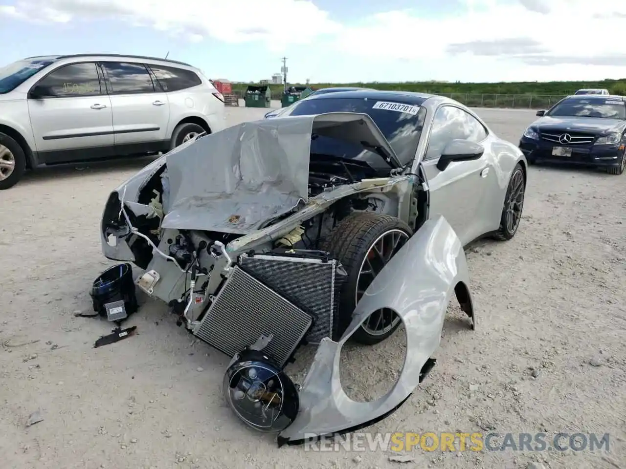 2 Photograph of a damaged car WP0AB2A92LS228582 PORSCHE 911 2020