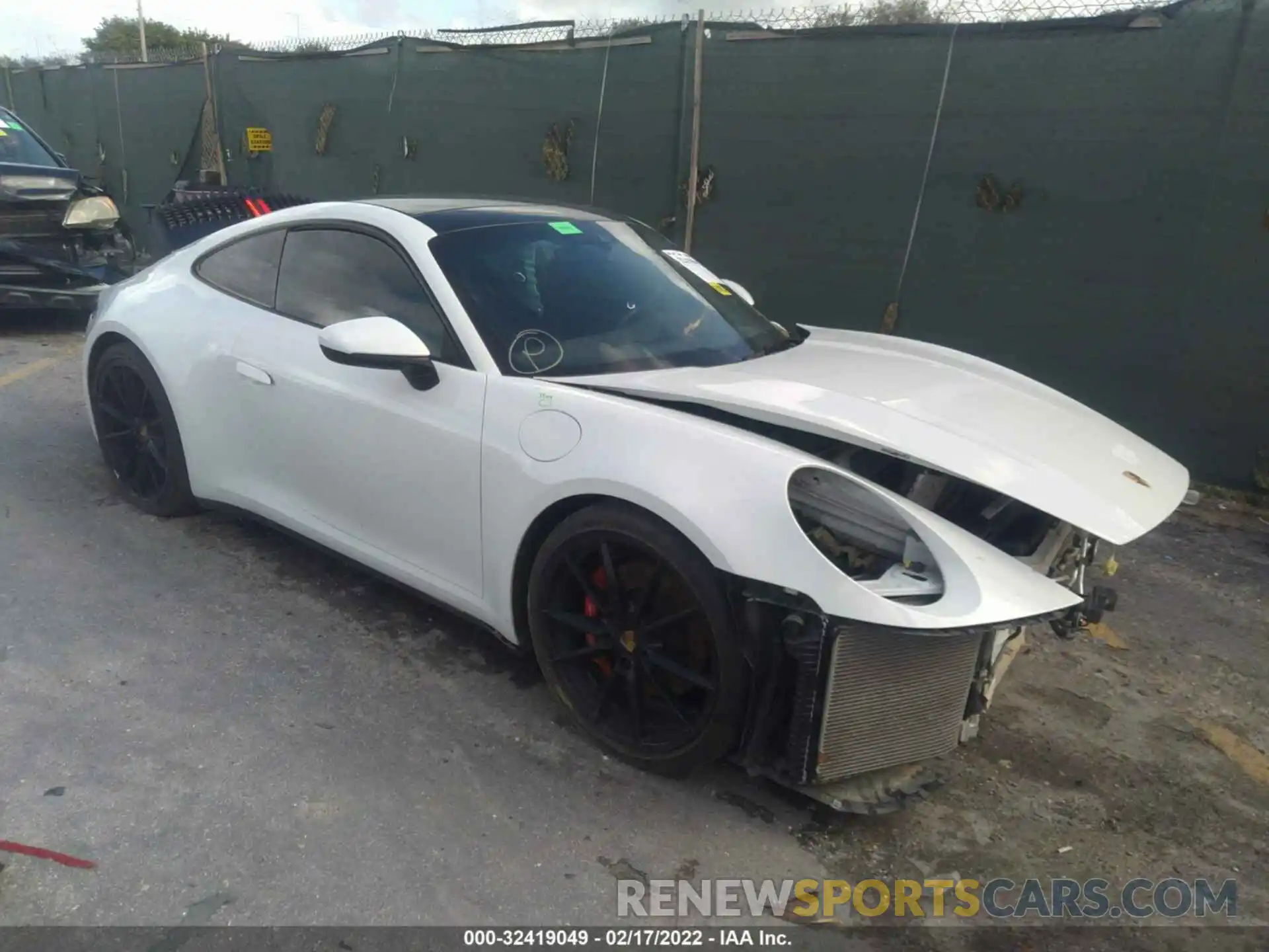 1 Photograph of a damaged car WP0AB2A98LS225489 PORSCHE 911 2020