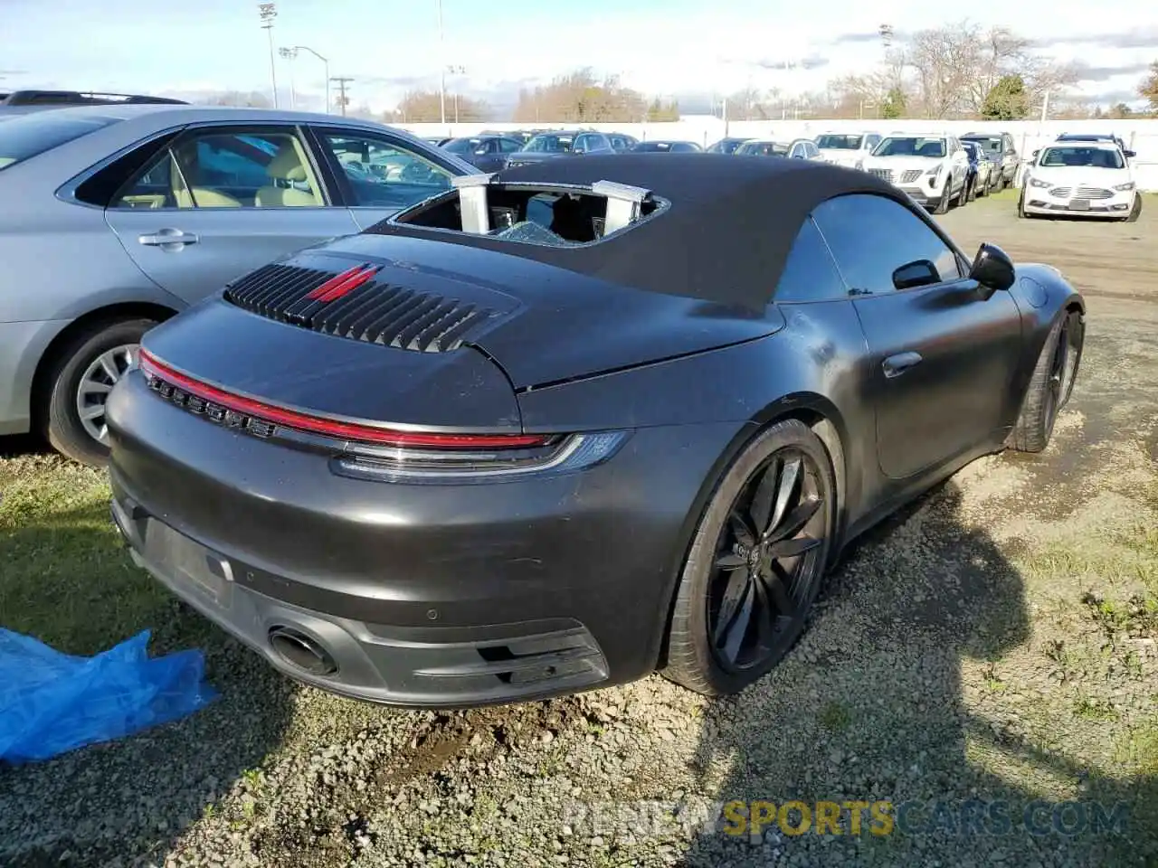 3 Фотография поврежденного автомобиля WP0CB2A97LS262493 PORSCHE 911 2020