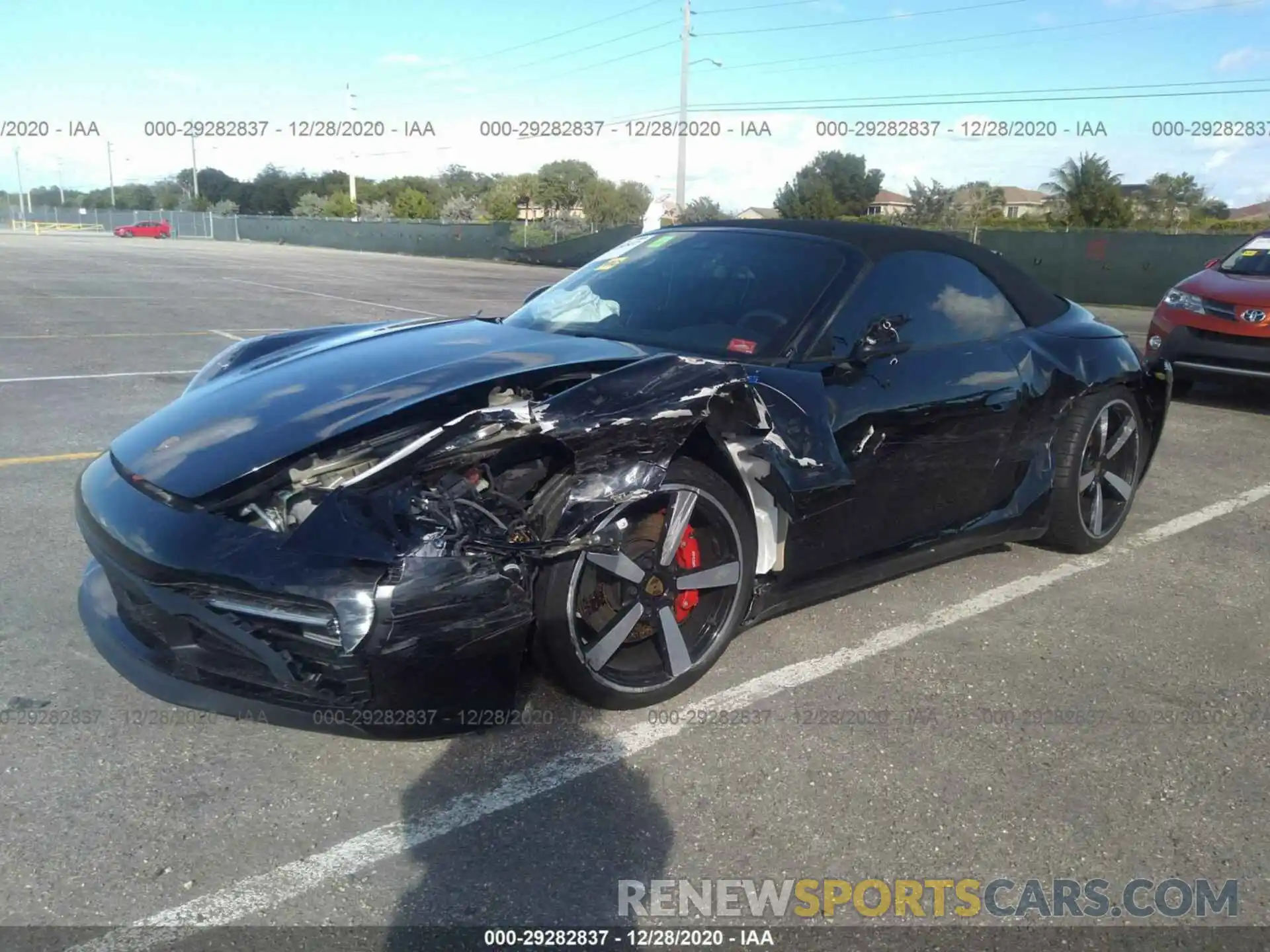 2 Photograph of a damaged car WP0CB2A99LS264715 PORSCHE 911 2020