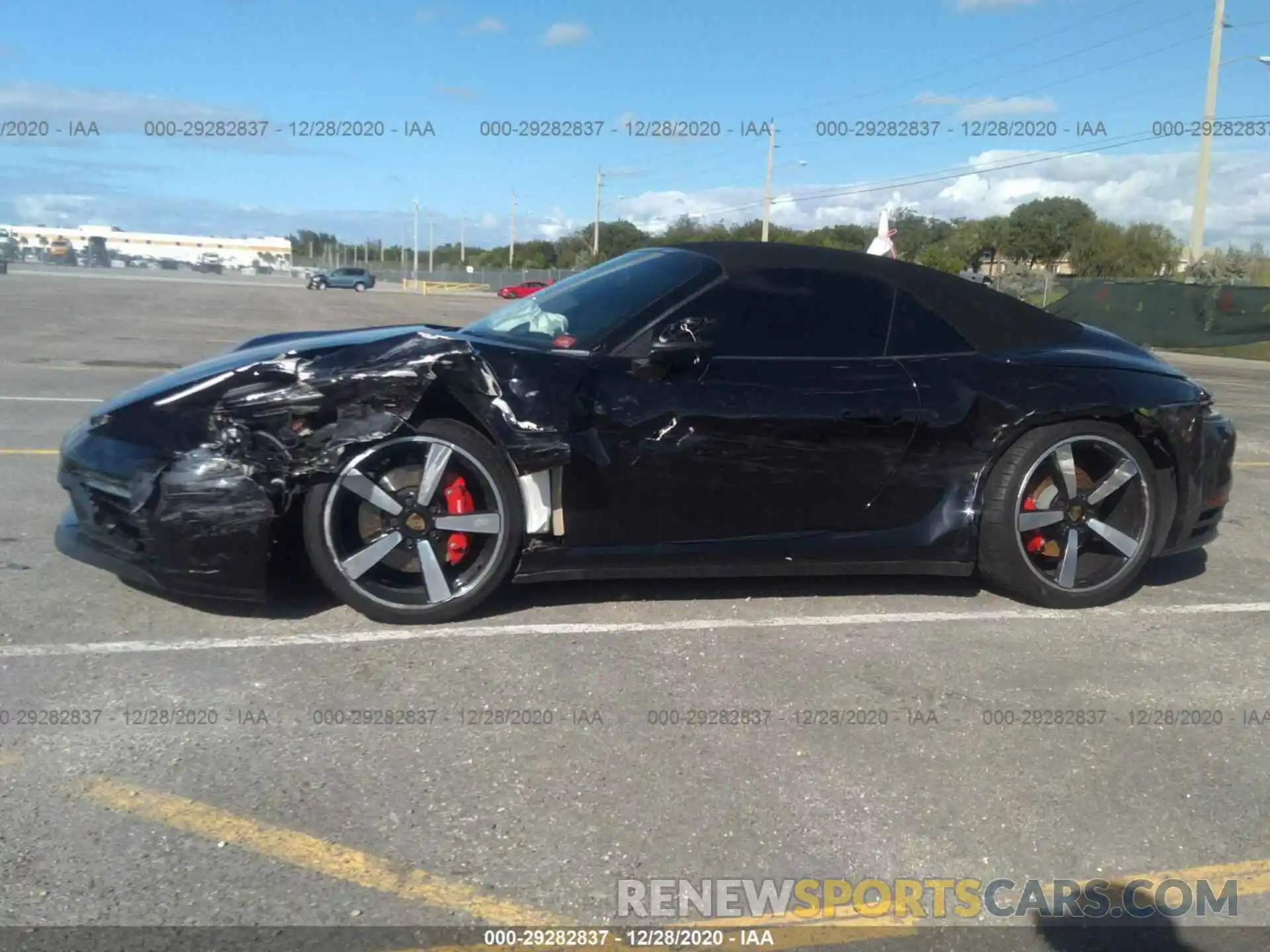 6 Photograph of a damaged car WP0CB2A99LS264715 PORSCHE 911 2020