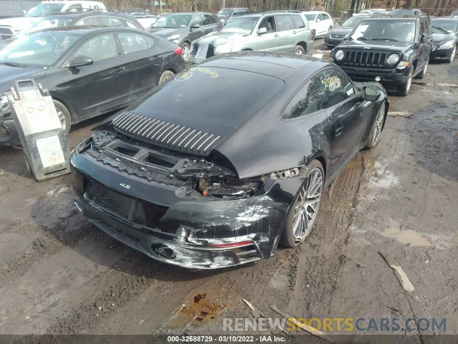 4 Photograph of a damaged car WP0AB2A99MS222358 PORSCHE 911 2021