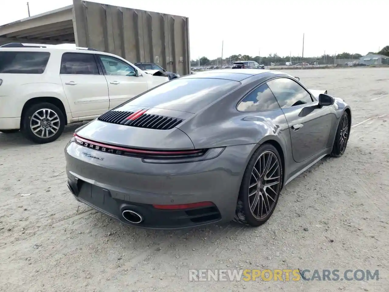 4 Photograph of a damaged car WP0AB2A99MS223090 PORSCHE 911 2021