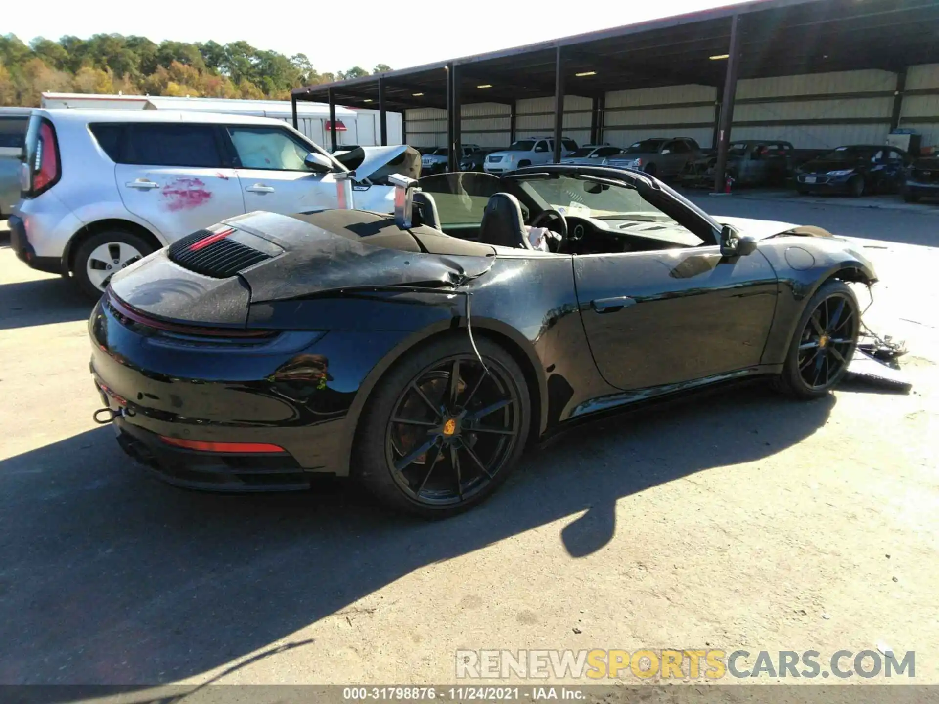 4 Photograph of a damaged car WP0CA2A97MS239185 PORSCHE 911 2021