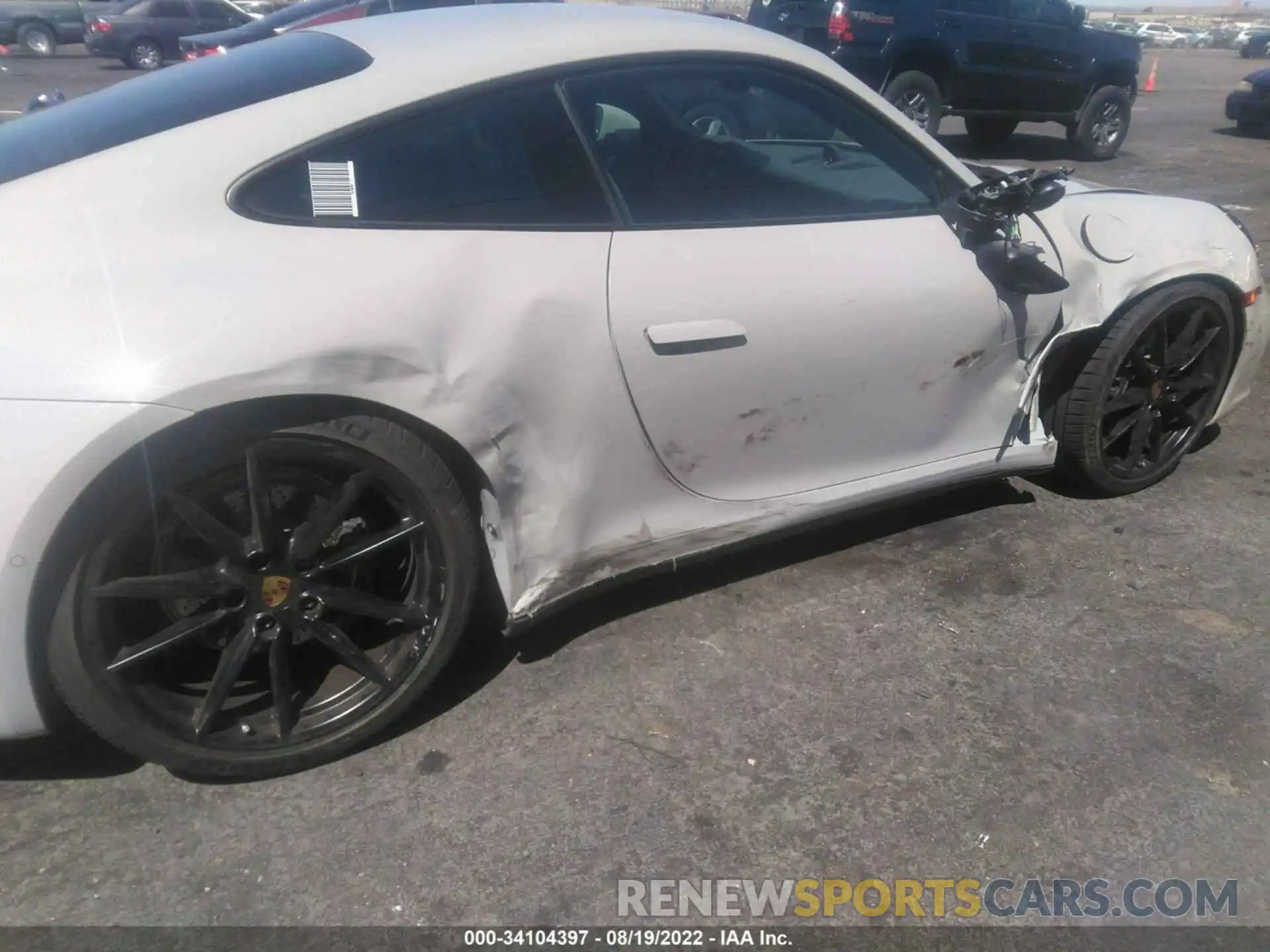 6 Photograph of a damaged car WP0AA2A98NS205782 PORSCHE 911 2022