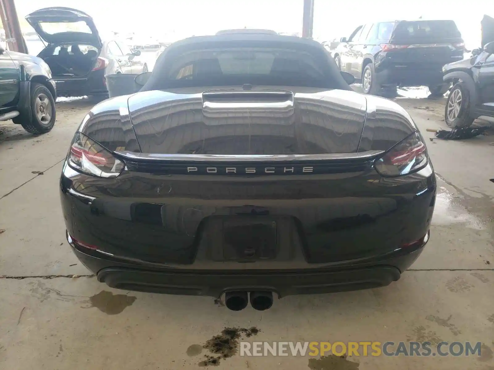 6 Photograph of a damaged car WP0CA2A81KS210978 PORSCHE BOXSTER 2019