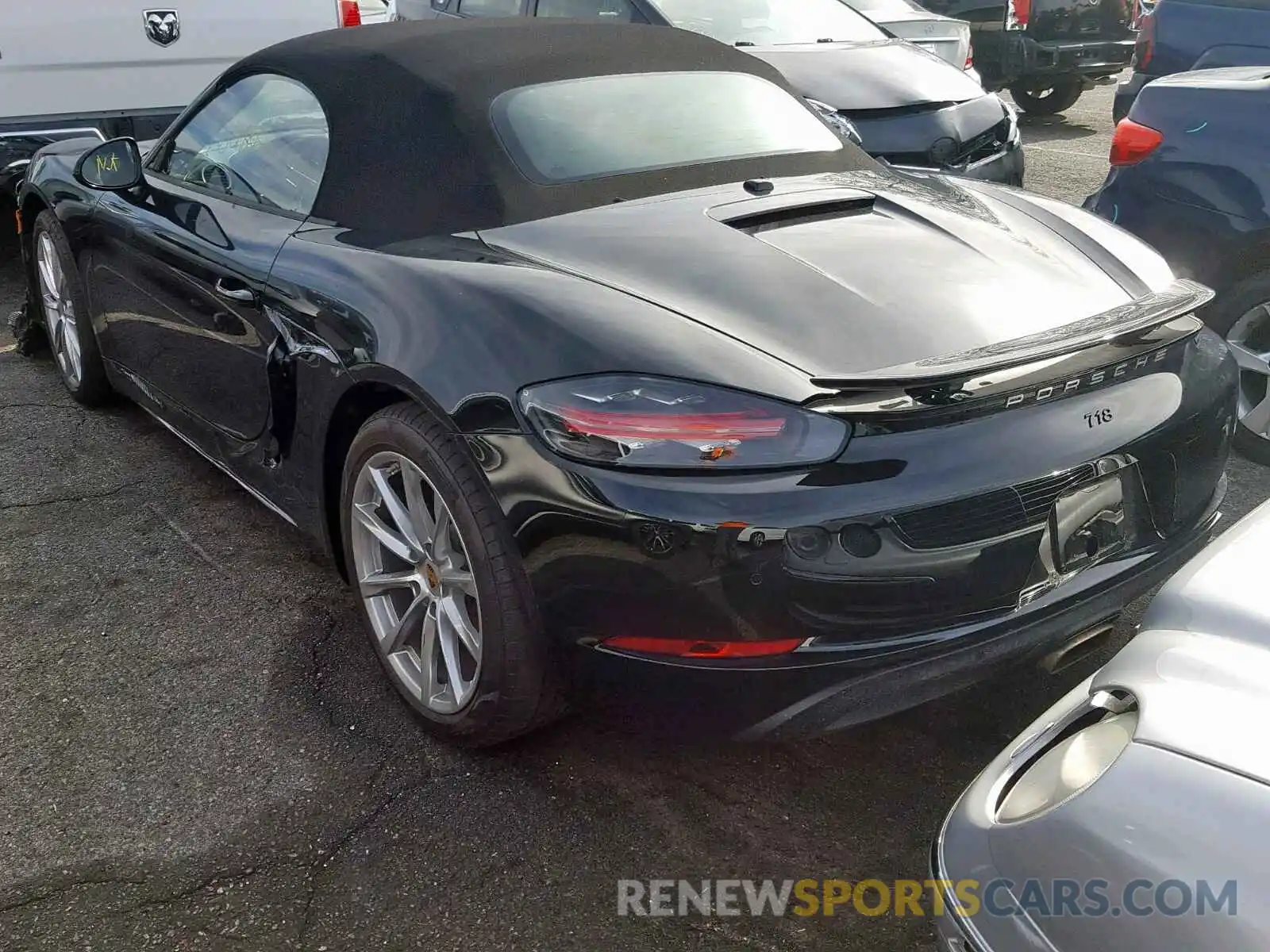 3 Photograph of a damaged car WP0CA2A82KS210066 PORSCHE BOXSTER 2019