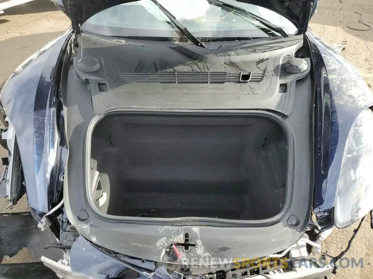 11 Photograph of a damaged car WP0CA2A82KS210732 PORSCHE BOXSTER 2019