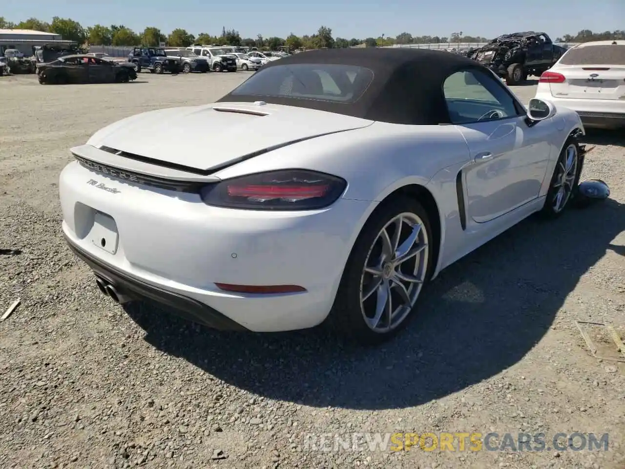 4 Photograph of a damaged car WP0CA2A84KS210540 PORSCHE BOXSTER 2019