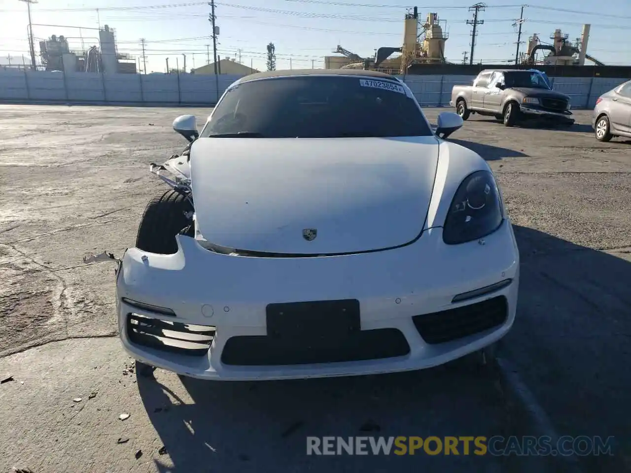 5 Photograph of a damaged car WP0CA2A85KS210451 PORSCHE BOXSTER 2019