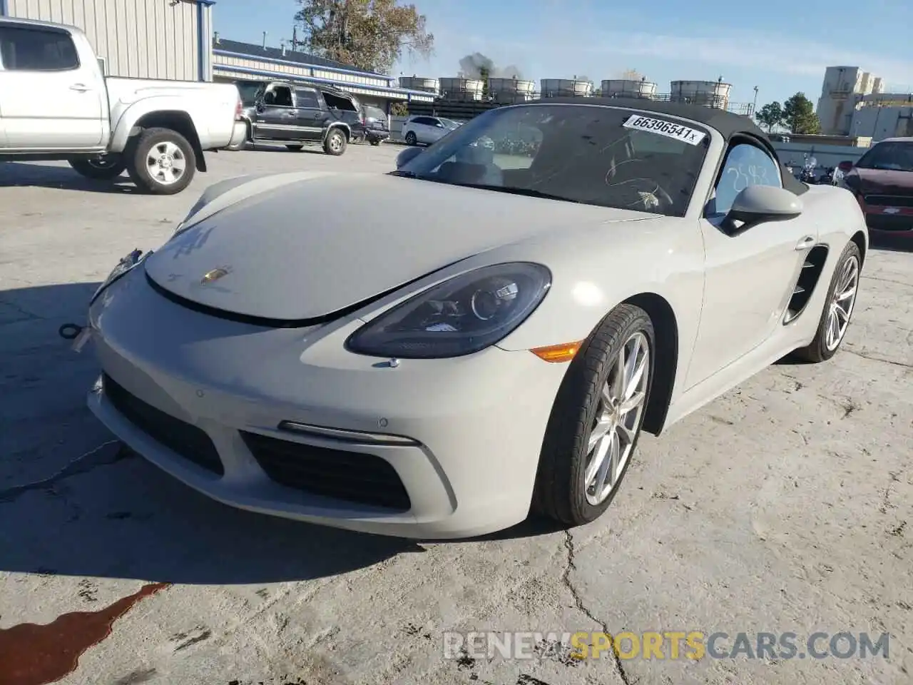 2 Photograph of a damaged car WP0CA2A86KS210653 PORSCHE BOXSTER 2019