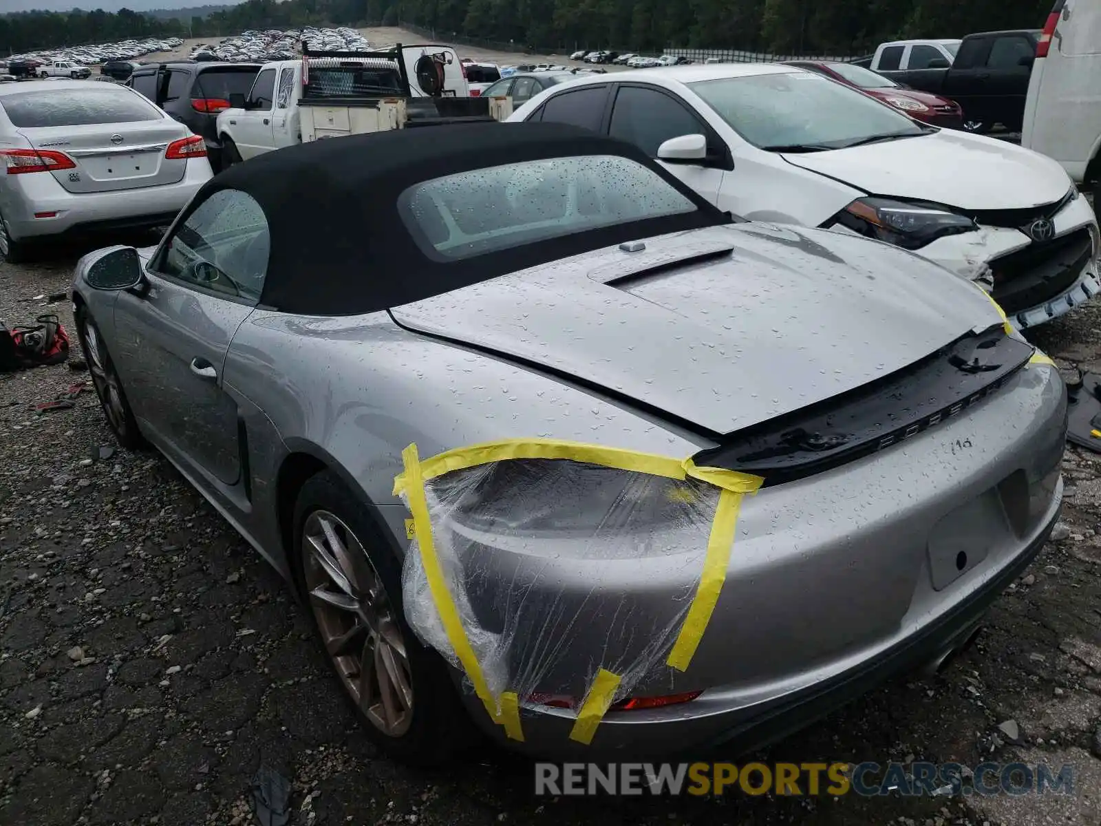 3 Photograph of a damaged car WP0CA2A88KS210668 PORSCHE BOXSTER 2019